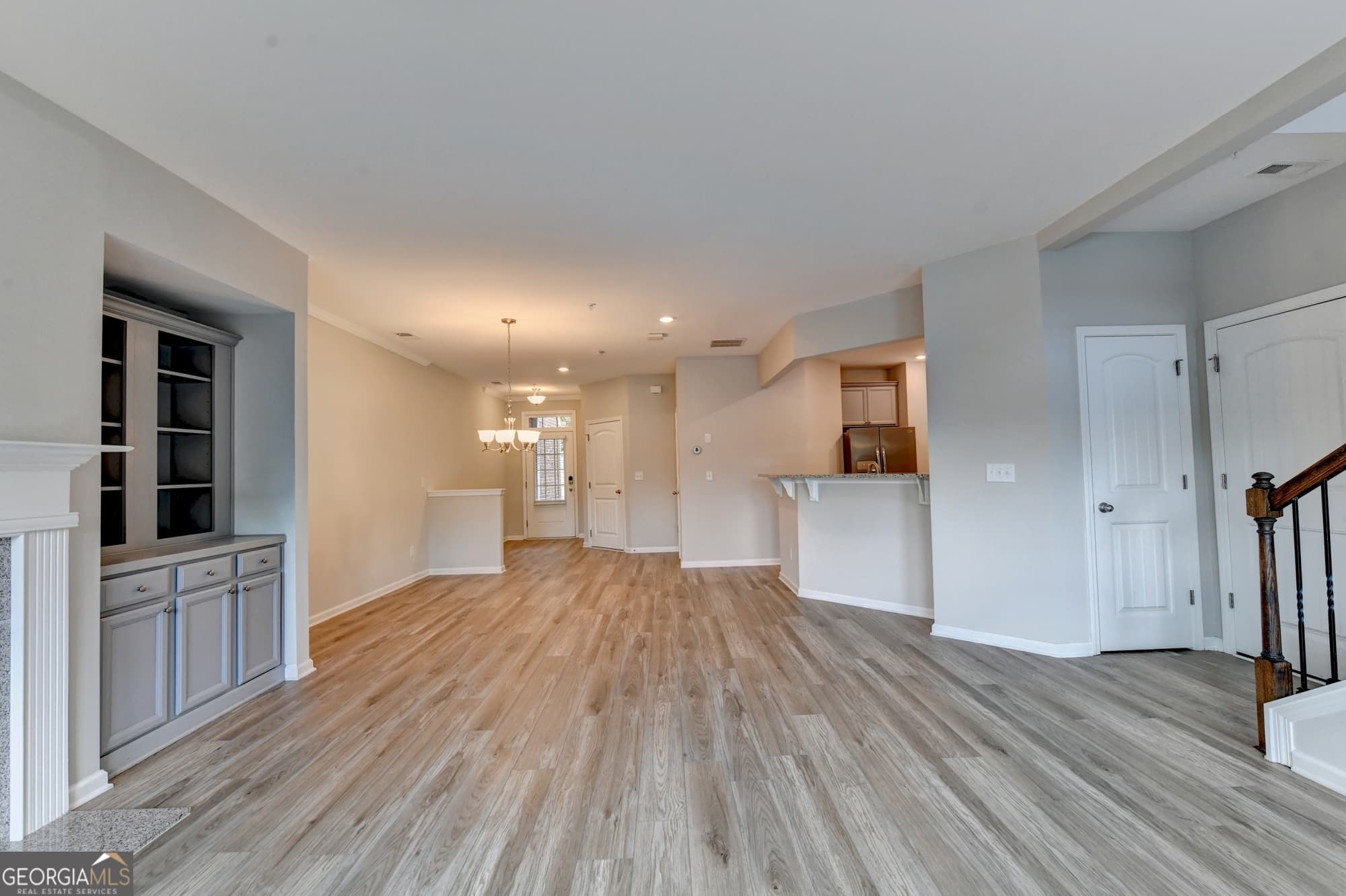 4 bedroom, 3.5 bathroom, 2,760 sq ft townhouse for sale at 1246 Foxcroft Lane, Cumming, GA 30041 — photo 8