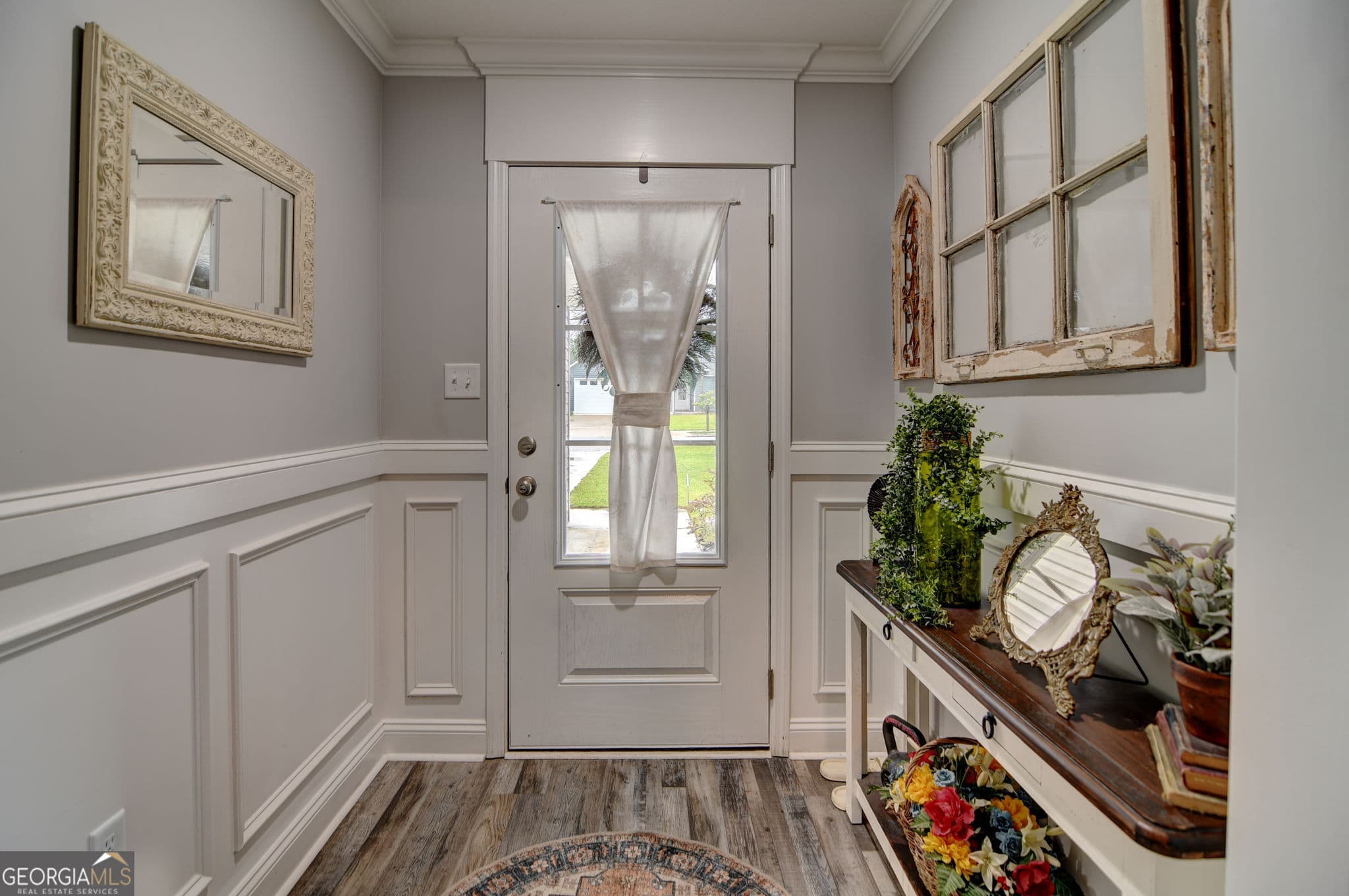 4 bedroom, 2 bathroom, 1,892 sq ft single family residence for sale at 2039 Meadow Cove Drive, Valdosta, GA 31605 — photo 3