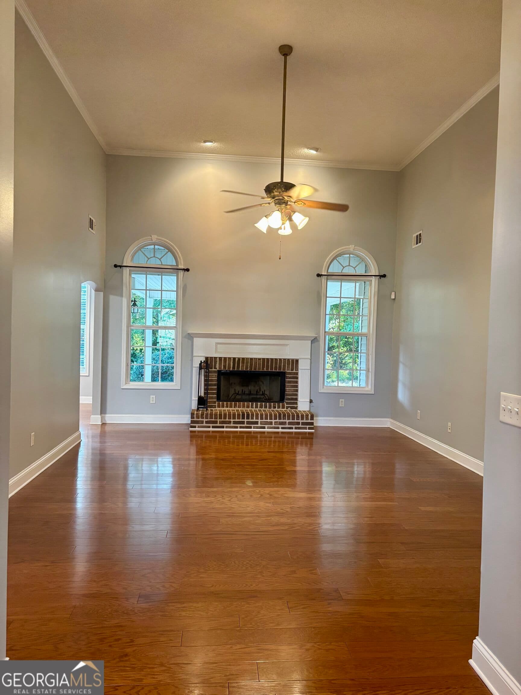 4 bedroom, 2 bathroom, 2,426 sq ft single family residence for sale at 45 Cynthia Court, Fayetteville, GA 30215 — photo 6