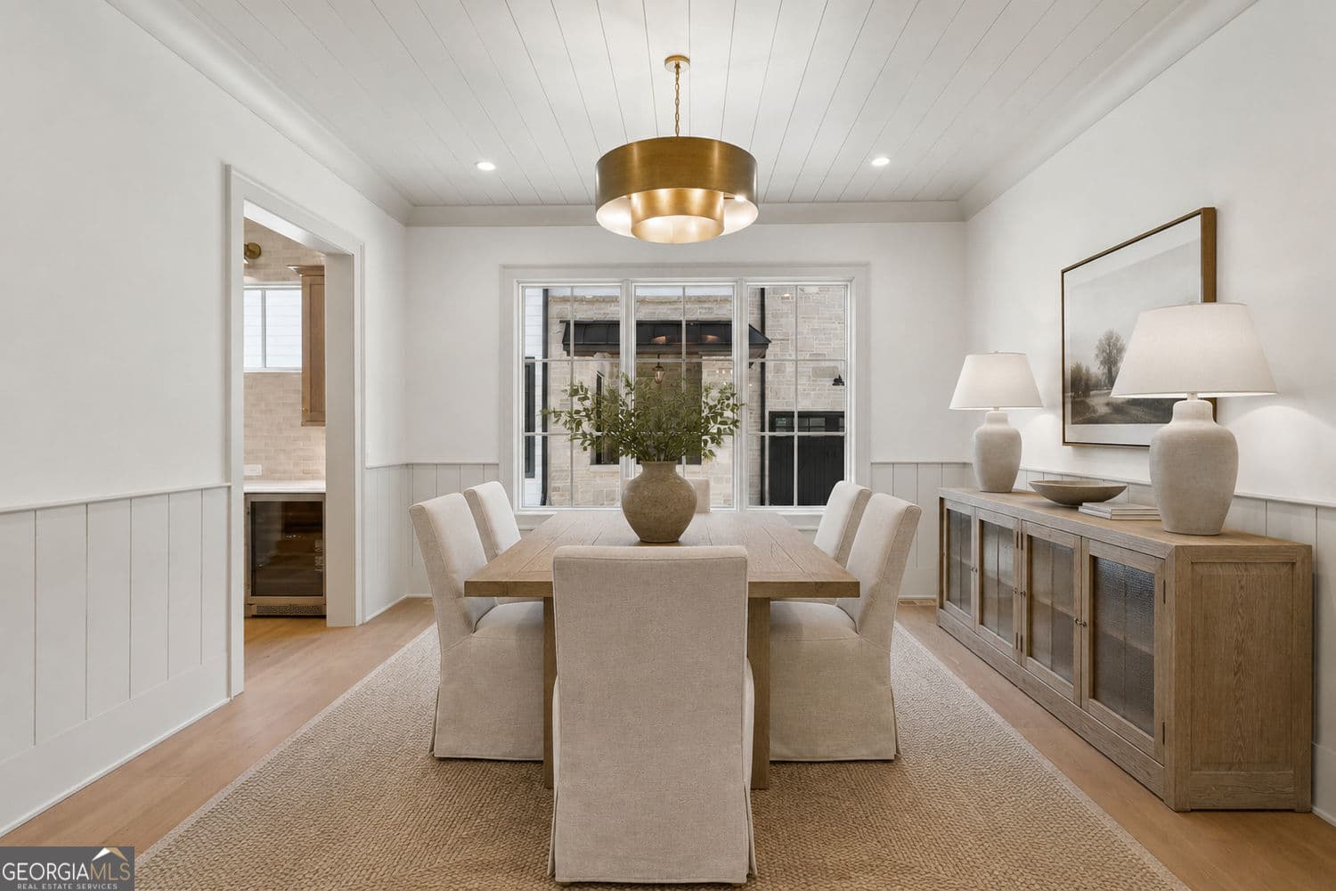 5 bedroom, 5.5 bathroom, 4,913 sq ft single family residence for sale at 140 Lake Estates Drive, Roswell, GA 30075 — photo 6