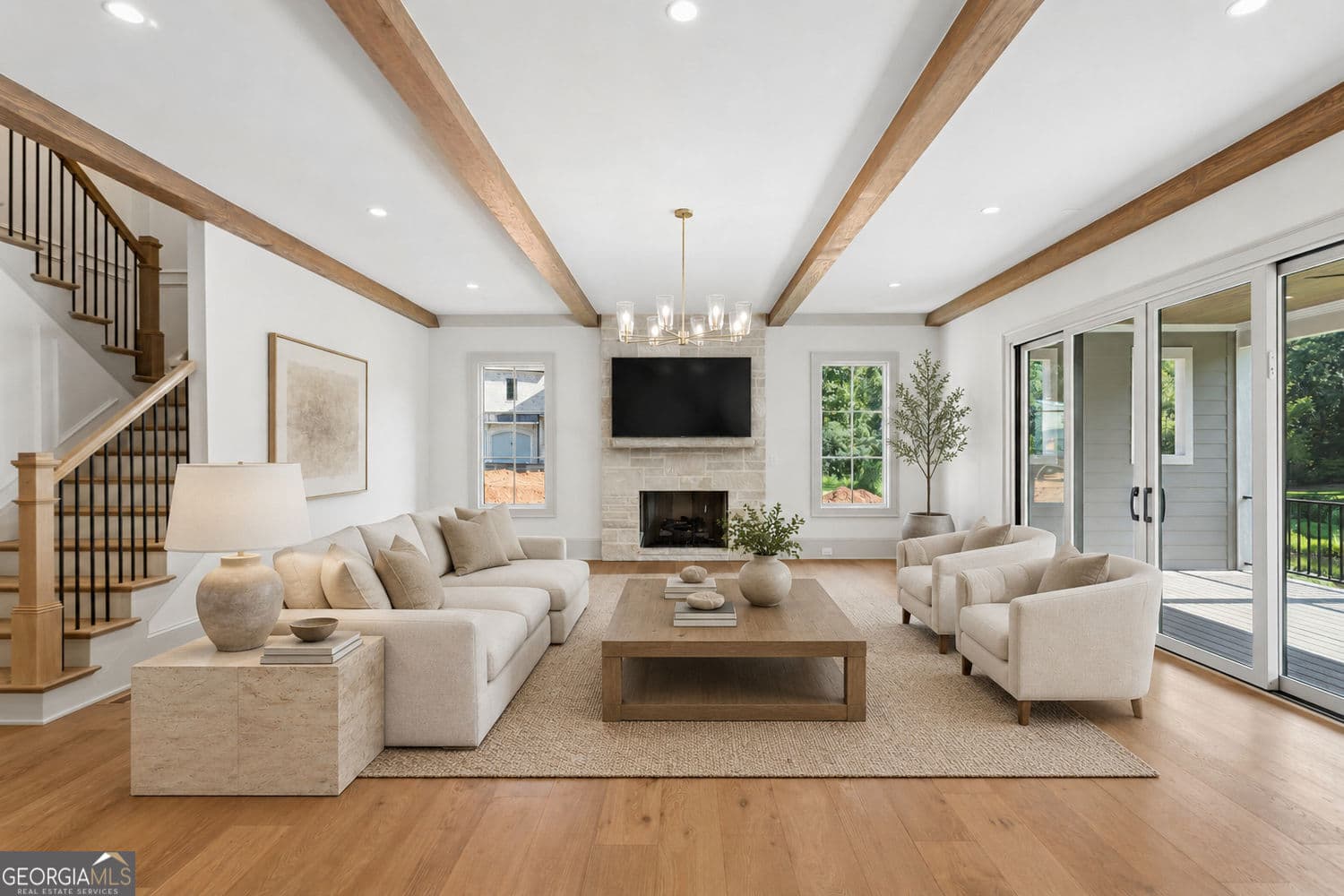 5 bedroom, 5.5 bathroom, 4,913 sq ft single family residence for sale at 140 Lake Estates Drive, Roswell, GA 30075 — photo 8