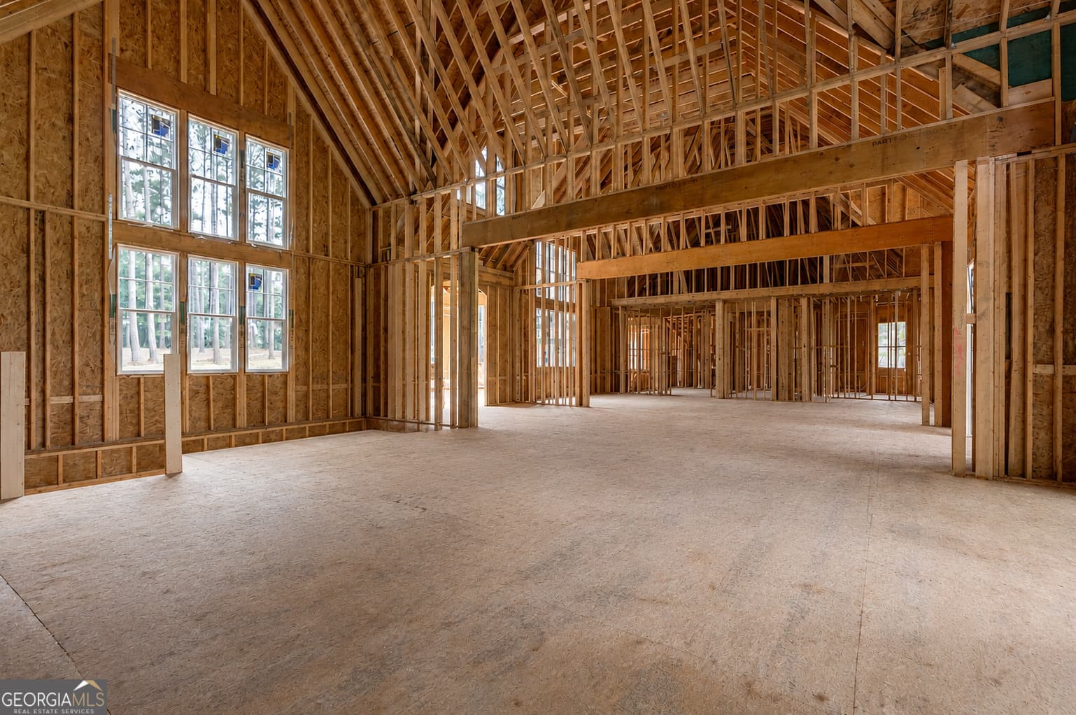 6 bedroom, 6.5 bathroom, 6,637 sq ft single family residence for sale at 1011 Oliver Creek, Greensboro, GA 30642 — photo 9