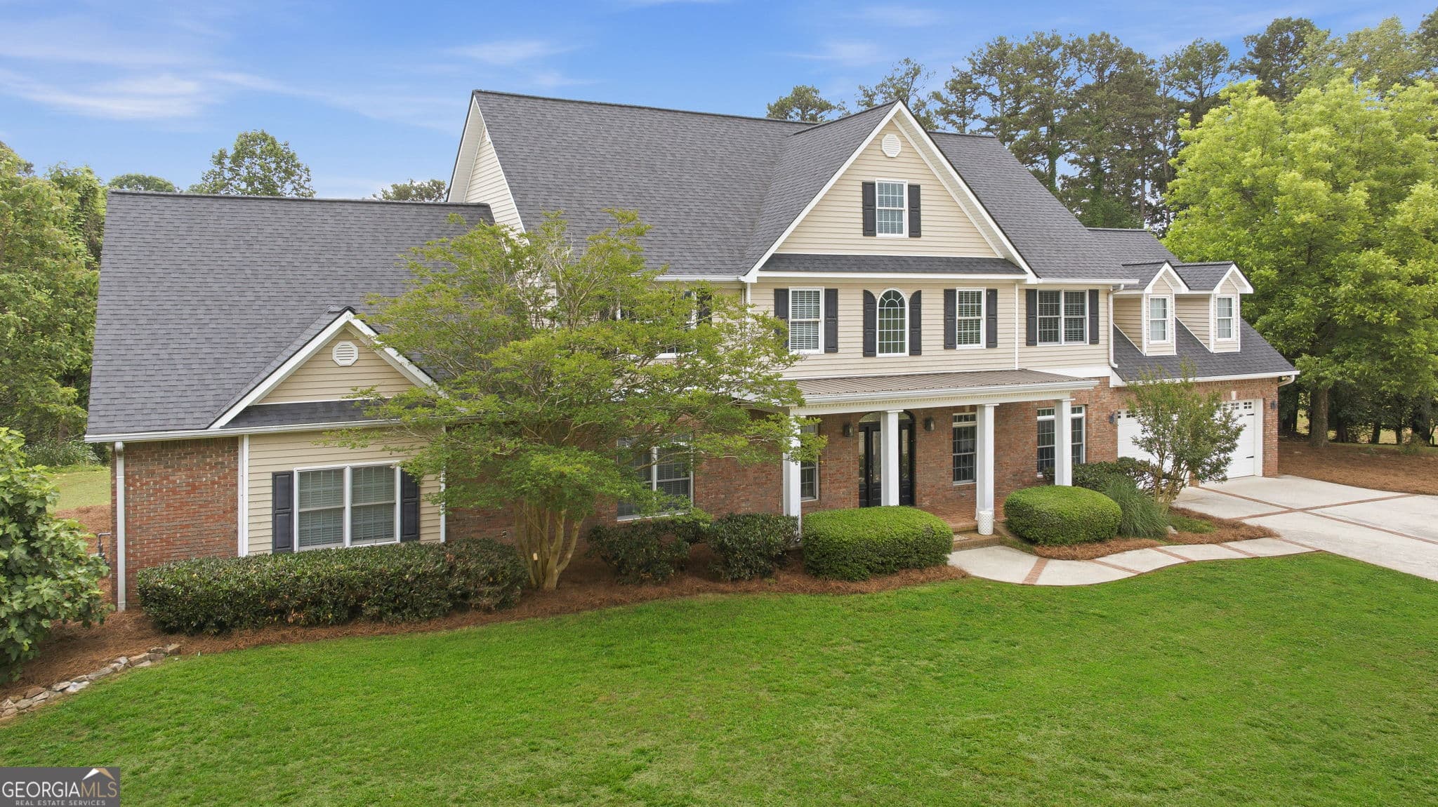 9 bedroom, 6.5 bathroom single family residence for sale at 4337 Mountain View Road, Oakwood, GA 30566 — photo 2