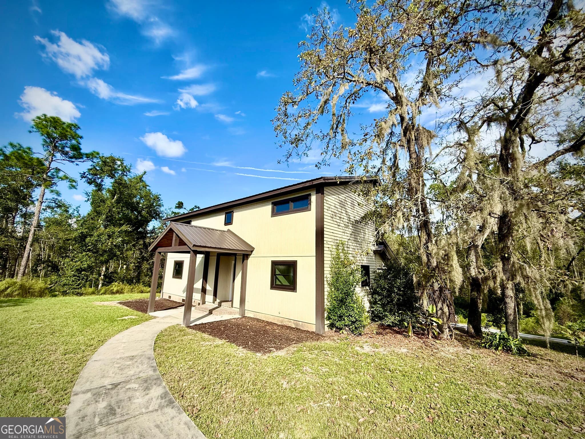3 bedroom, 3 bathroom, 2,373 sq ft single family residence for sale at 38 Swann Lake Road, Hazlehurst, GA 31539 — photo 7