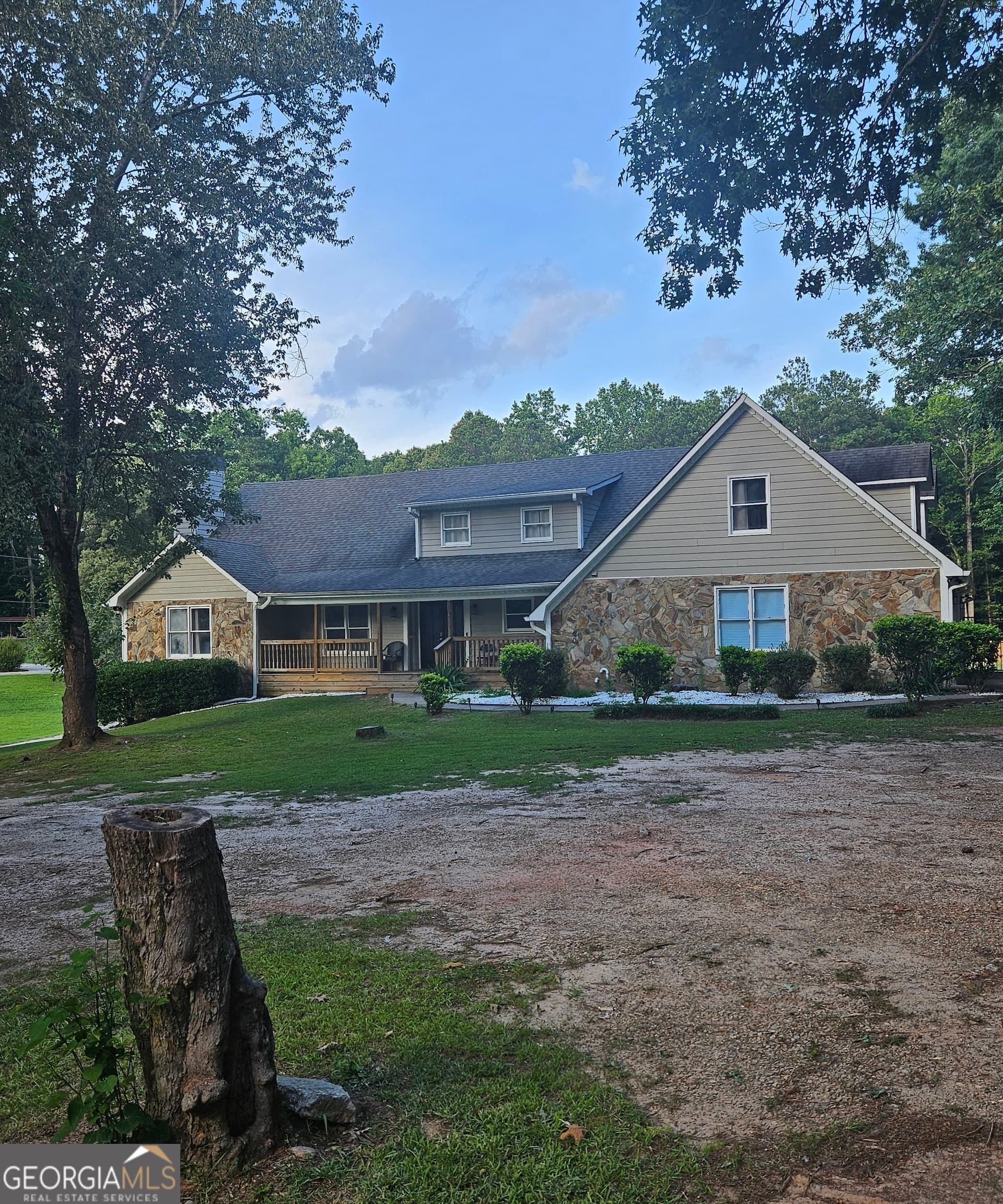 8 bedroom, 6 bathroom, 6,412 sq ft single family residence for sale at 9746 Brown Road, Jonesboro, GA 30238 — photo 1 of 1