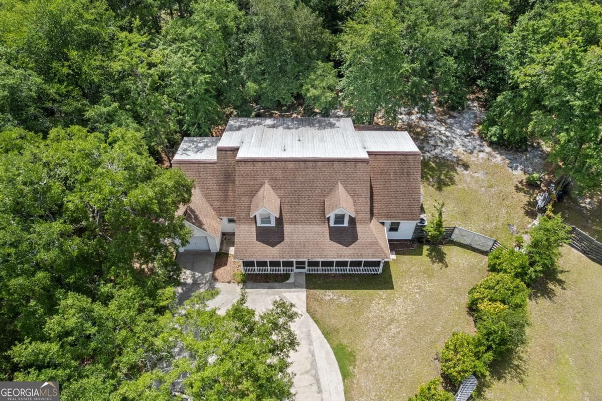 5 bedroom, 4 bathroom, 3,666 sq ft single family residence for sale at 157 Ole Oak Road, Allenhurst, GA 31301 — photo 7