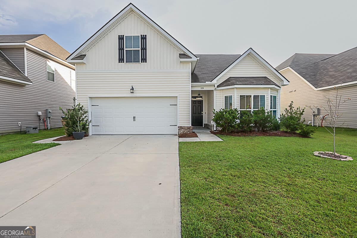 4 bedroom, 3 bathroom, 2,148 sq ft single family residence for sale at 124 Annie Drive, Guyton, GA 31312 — photo 1 of 20