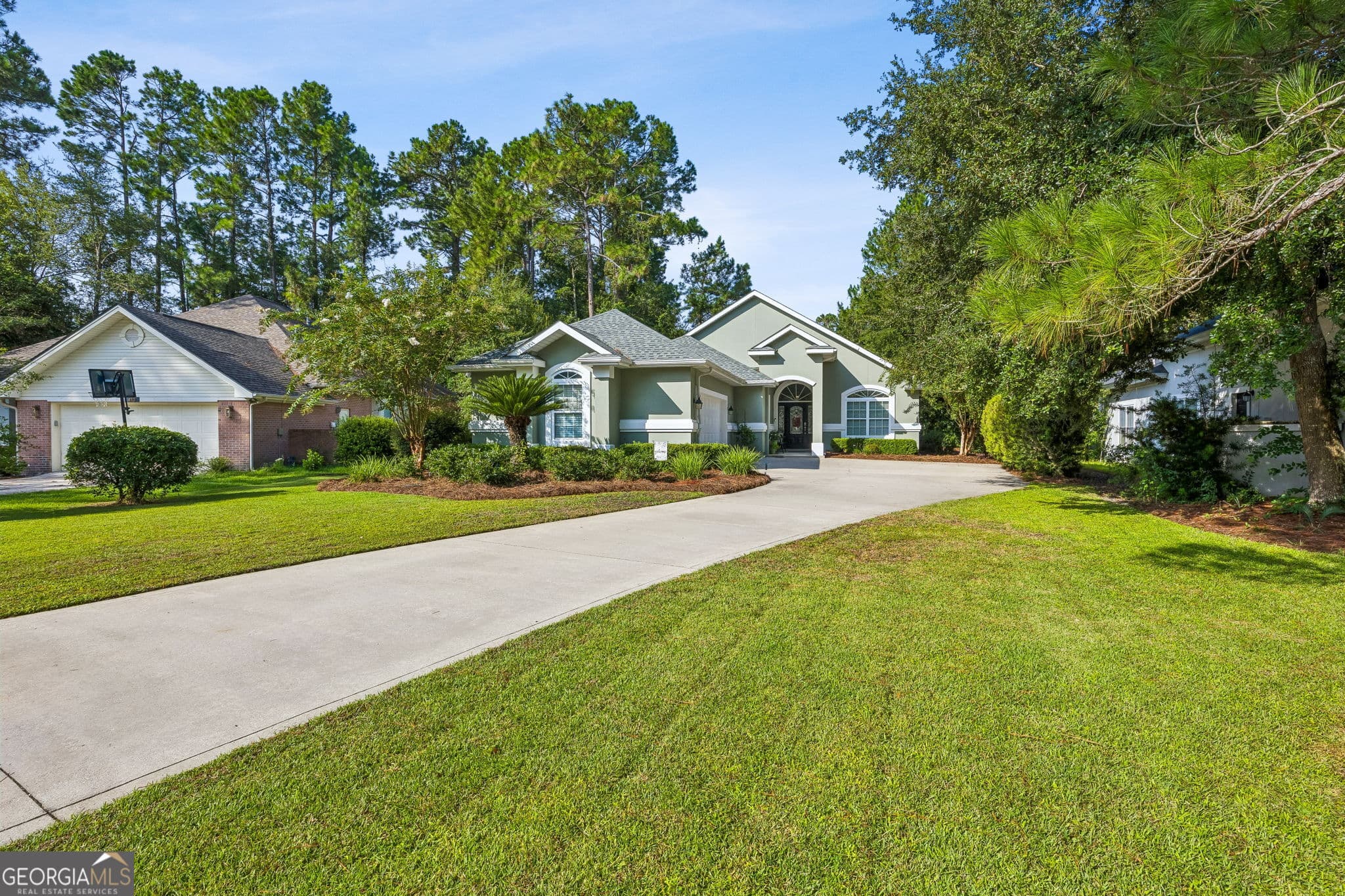 3 bedroom, 2 bathroom, 2,293 sq ft single family residence under contract at 410 Morning Glory Road, St. Marys, GA 31558 — photo 3