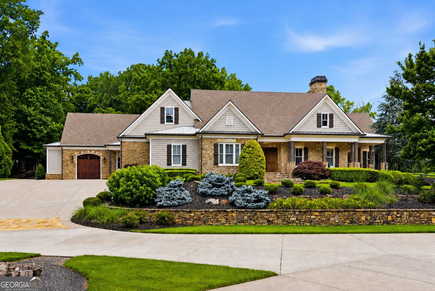 6 bedroom, 7 bathroom, 13,672 sq ft single family residence for sale at 5135 Howard Road, Cumming, GA 30040 — photo 6