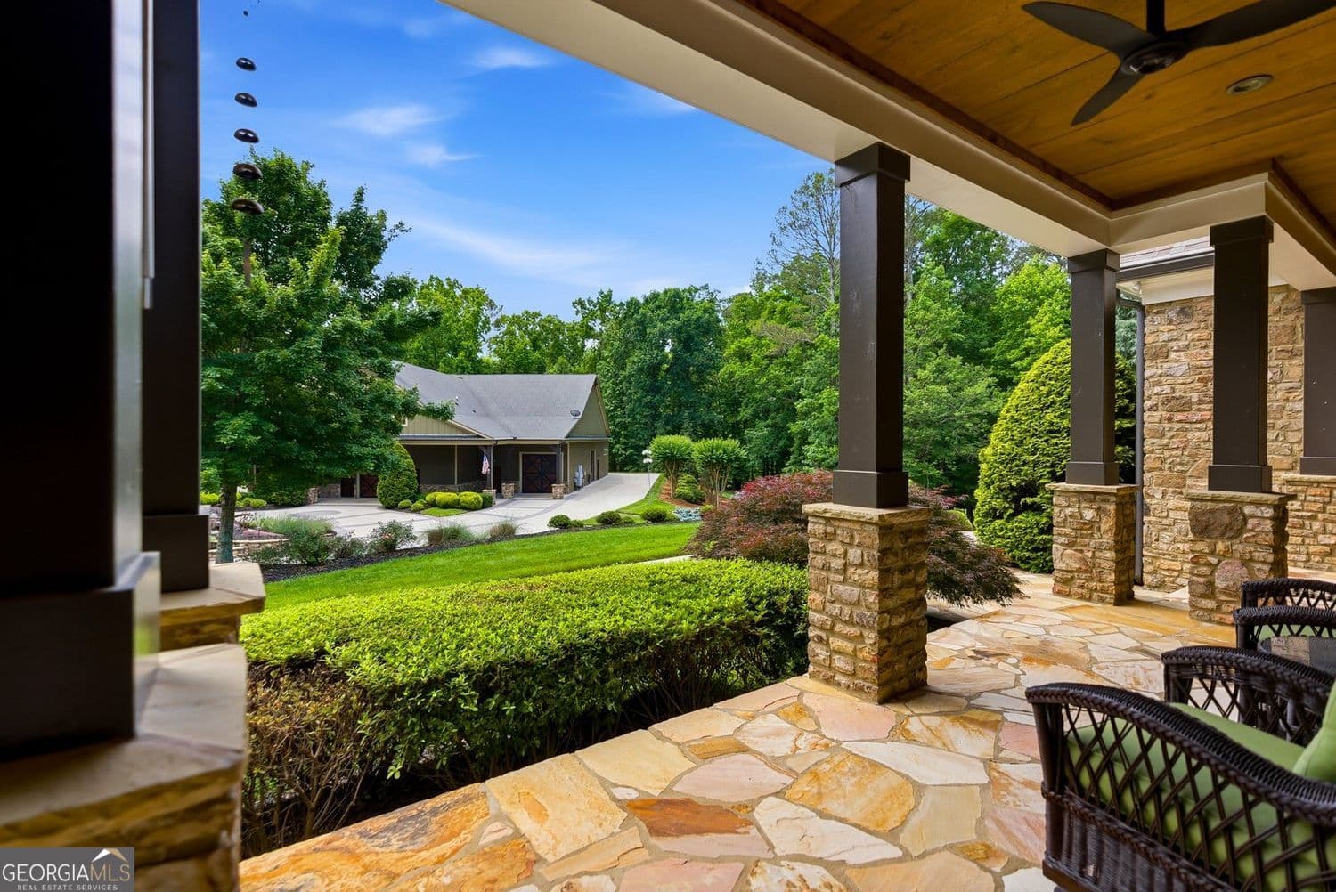 6 bedroom, 7 bathroom, 13,672 sq ft single family residence for sale at 5135 Howard Road, Cumming, GA 30040 — photo 8
