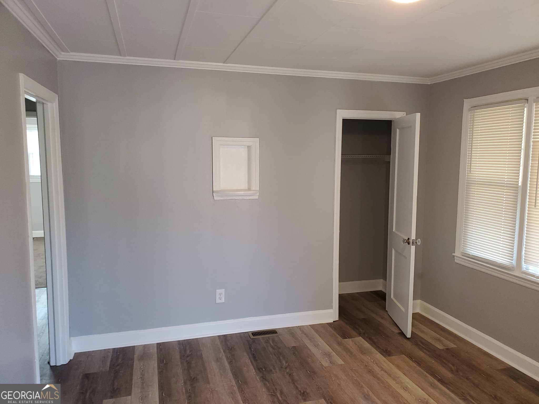 3 bedroom, 2 bathroom single family residence for rent at 216 1/2 Prince Street, Dublin, GA 31021 for $1,100 a month — photo 2