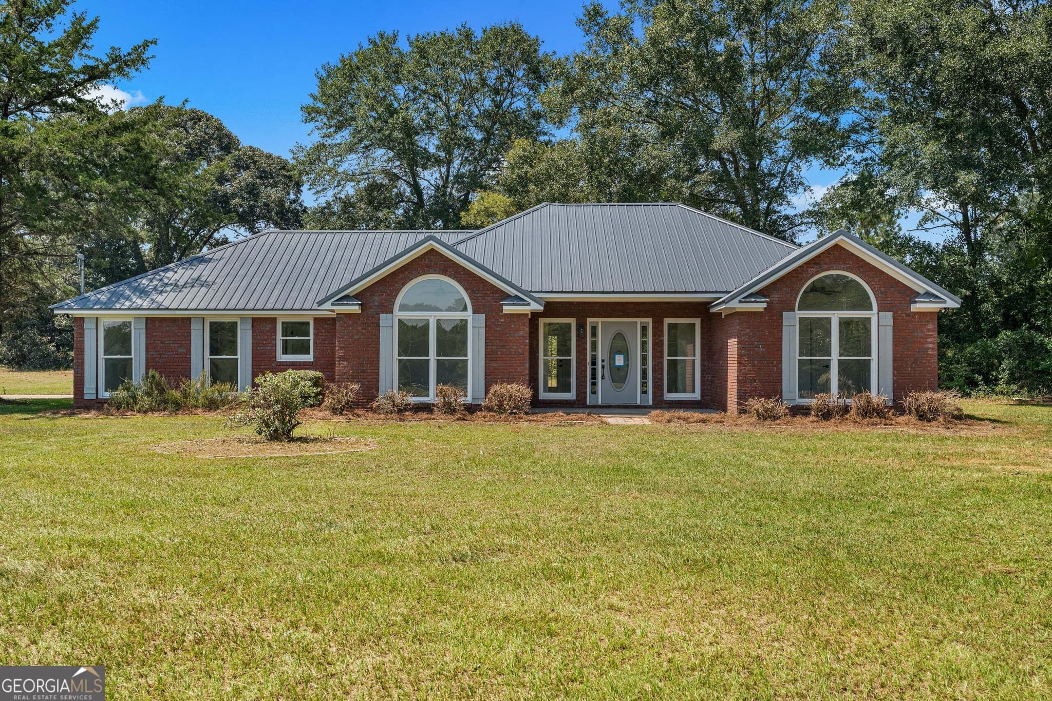 3 bedroom, 2 bathroom, 2,296 sq ft single family residence for sale at 925 LEE ROAD 0238, Phenix City, AL 36870 — photo 1 of 49