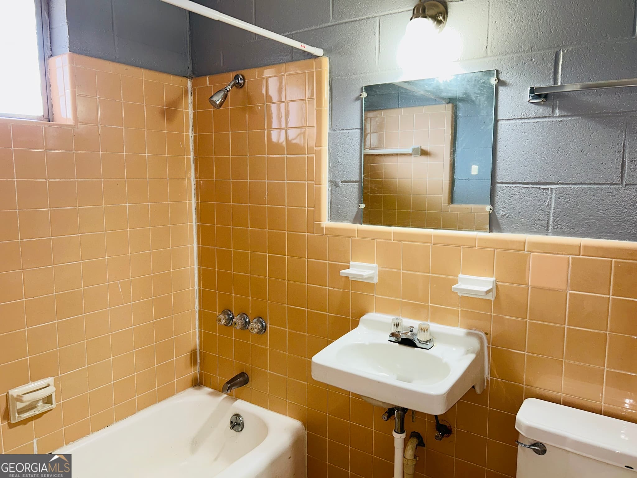 1 bedroom, 1 bathroom mixed use for rent at 128 S Main Avenue UNIT 08, Pine Mountain, GA 31822 for $625 a month — photo 6