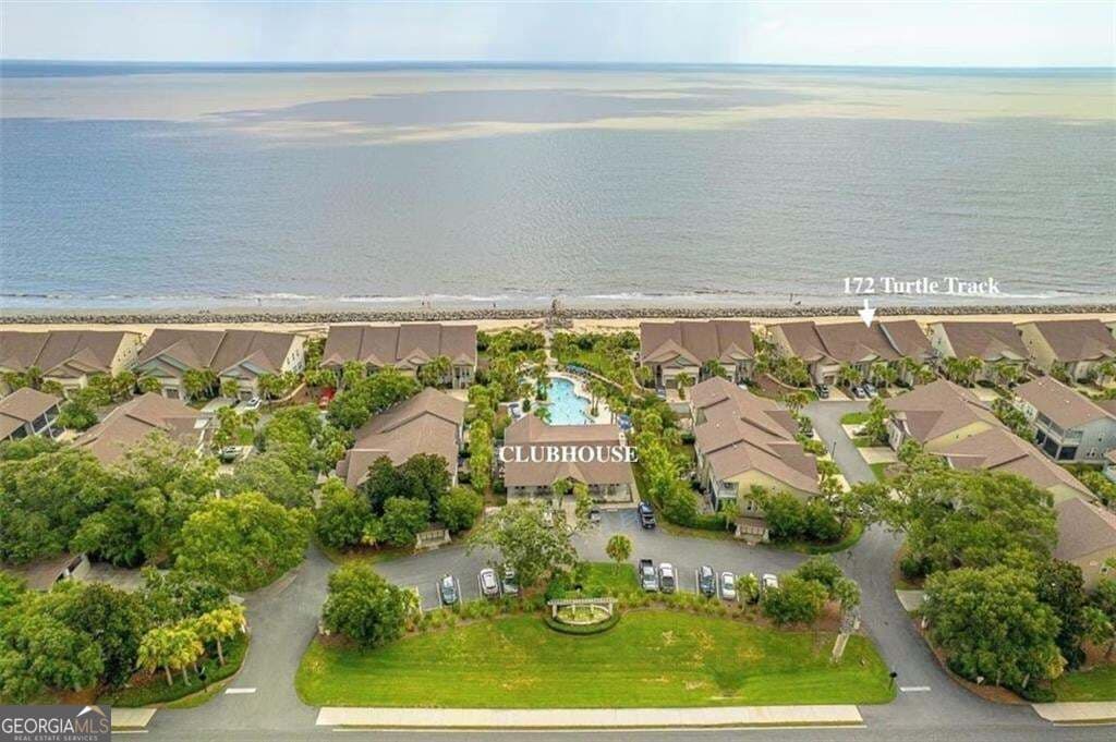 3 bedroom, 3.5 bathroom, 1,832 sq ft townhouse for sale at 172 Turtle Track Lane, Jekyll Island, GA 31527 — photo 2