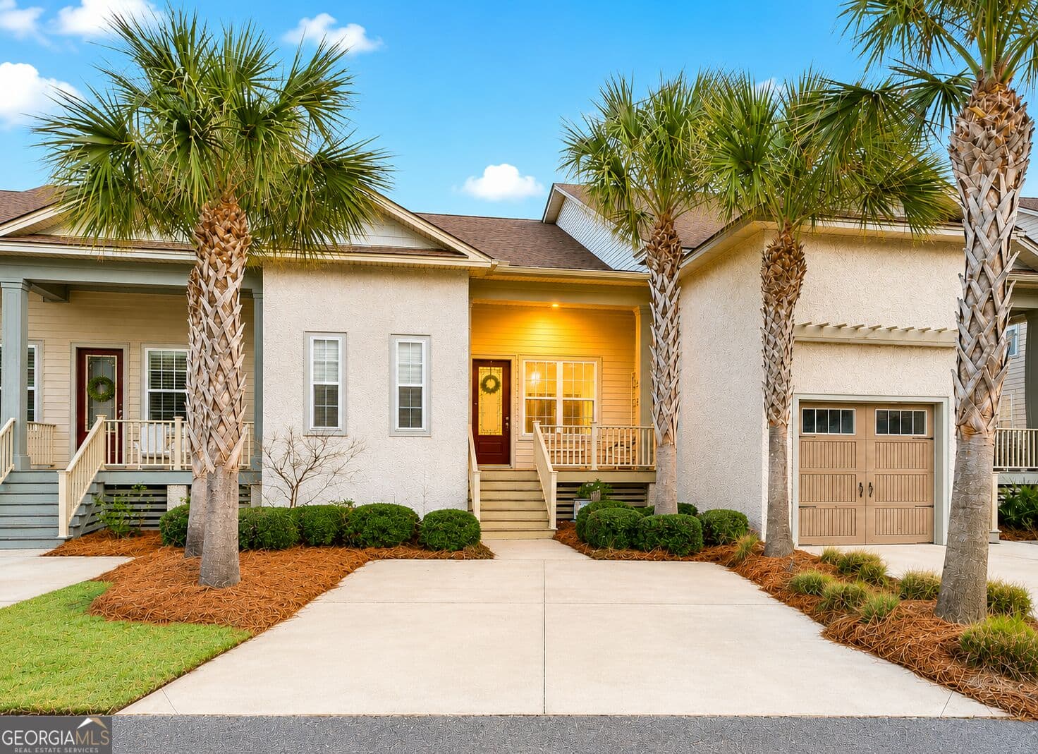 3 bedroom, 3.5 bathroom, 1,832 sq ft townhouse for sale at 172 Turtle Track Lane, Jekyll Island, GA 31527