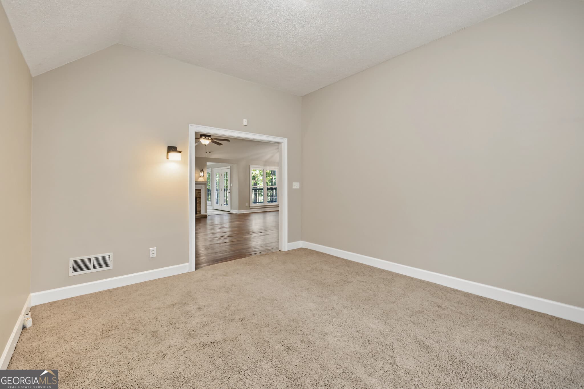 3 bedroom, 2 bathroom, 2,256 sq ft single family residence for sale at 20 Audubon Point, Newnan, GA 30265 — photo 10