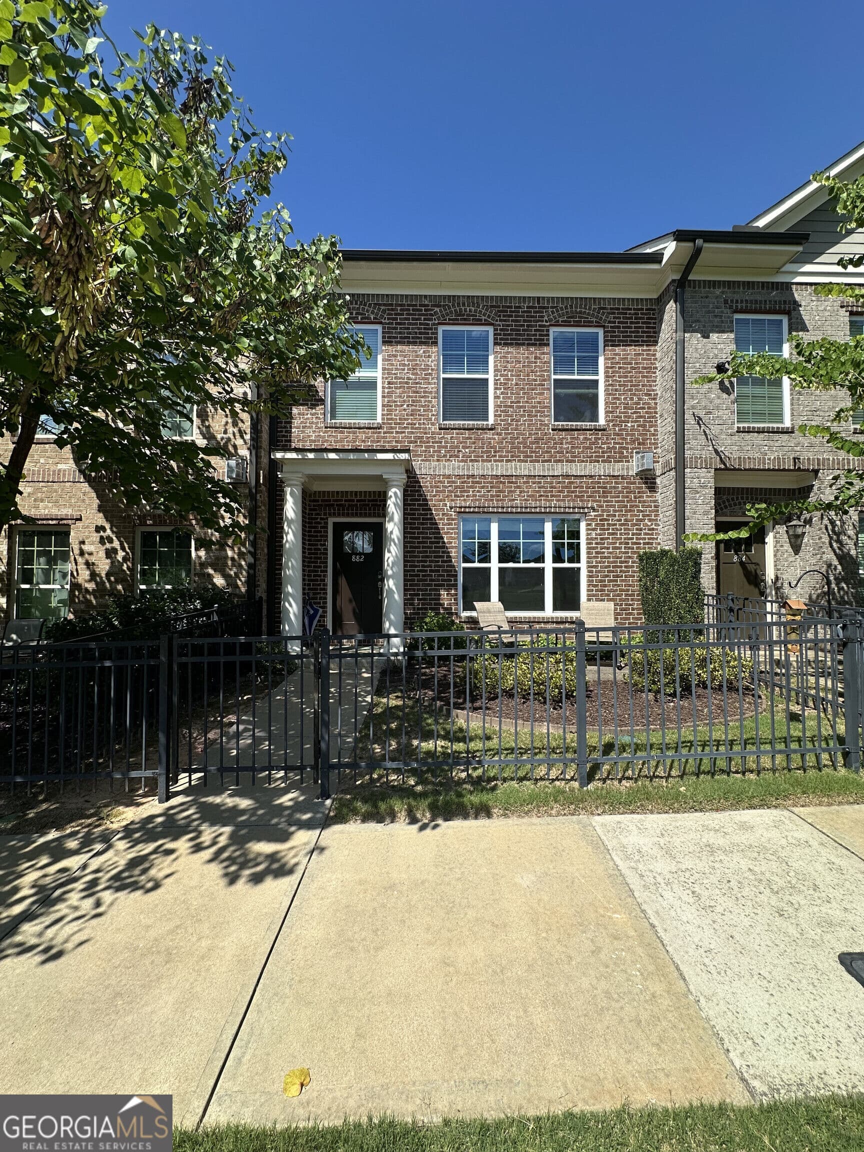 3 bedroom, 2.5 bathroom, 1,580 sq ft townhouse for rent at 882 Westmoreland Circle, Atlanta, GA 30318 for $2,800 a month — photo 1 of 1