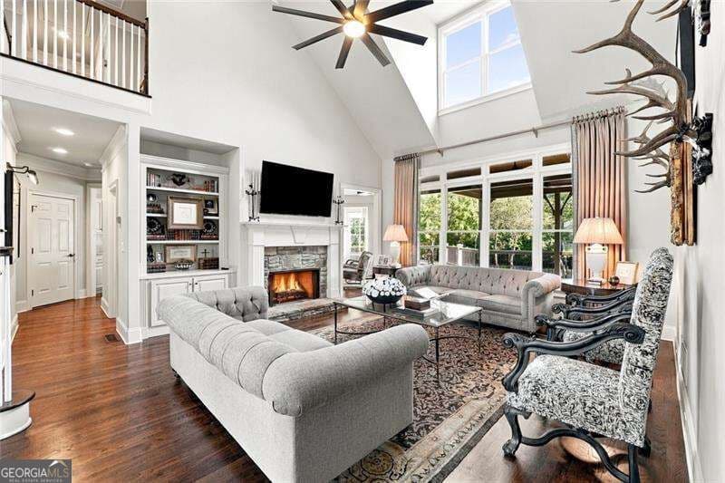 5 bedroom, 5 bathroom, 5,182 sq ft single family residence for sale at 427 Waterford Drive, Cartersville, GA 30120 — photo 8