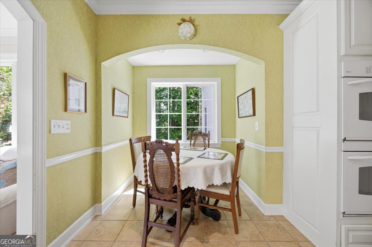 3 bedroom, 2.5 bathroom, 2,663 sq ft single family residence for sale at 115 Covington Place, Macon, GA 31210 — photo 8