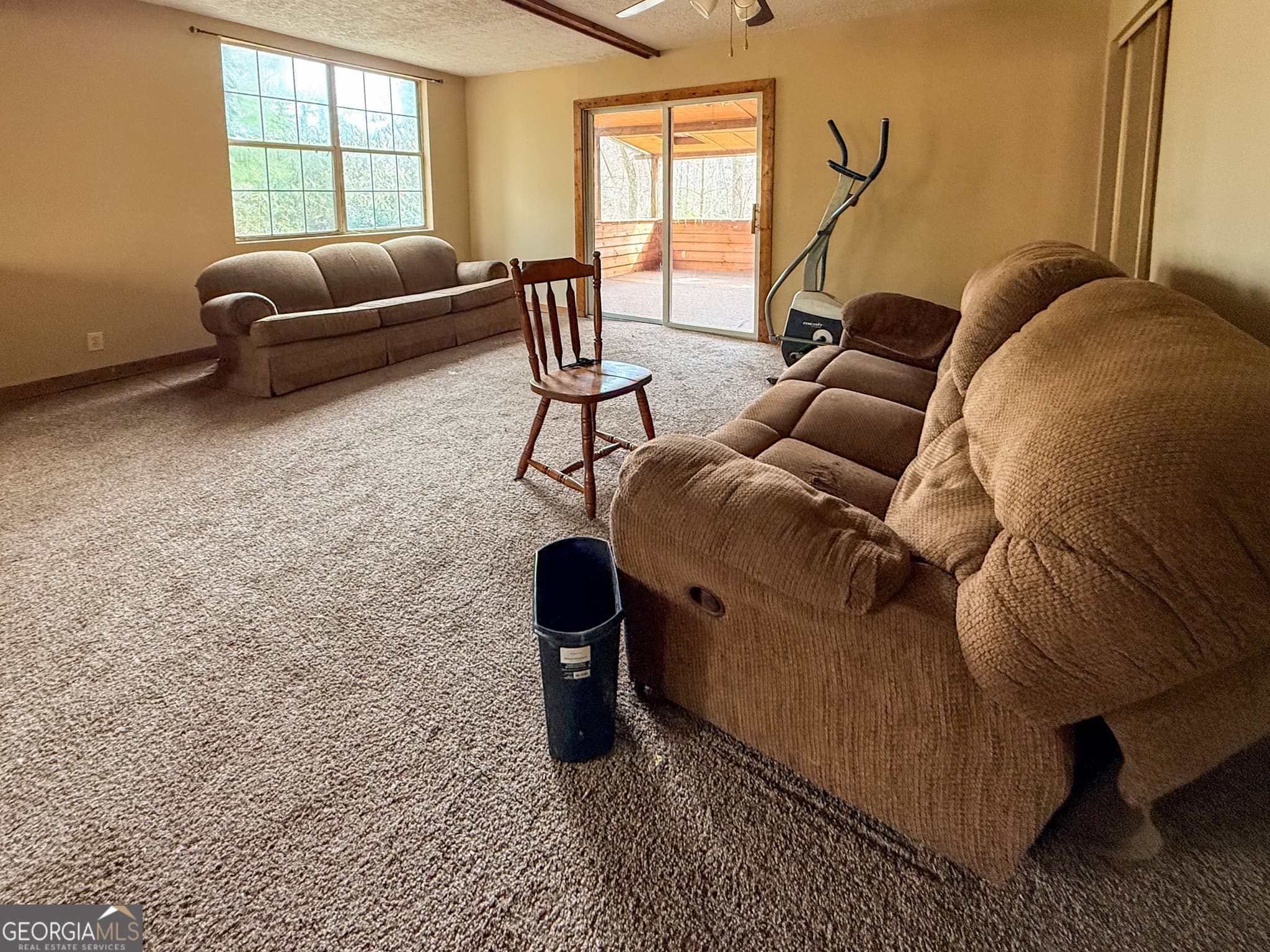 4 bedroom, 2 bathroom, 2,079 sq ft single family residence for sale at 2518 Bellview Lane, Young Harris, GA 30582 — photo 4
