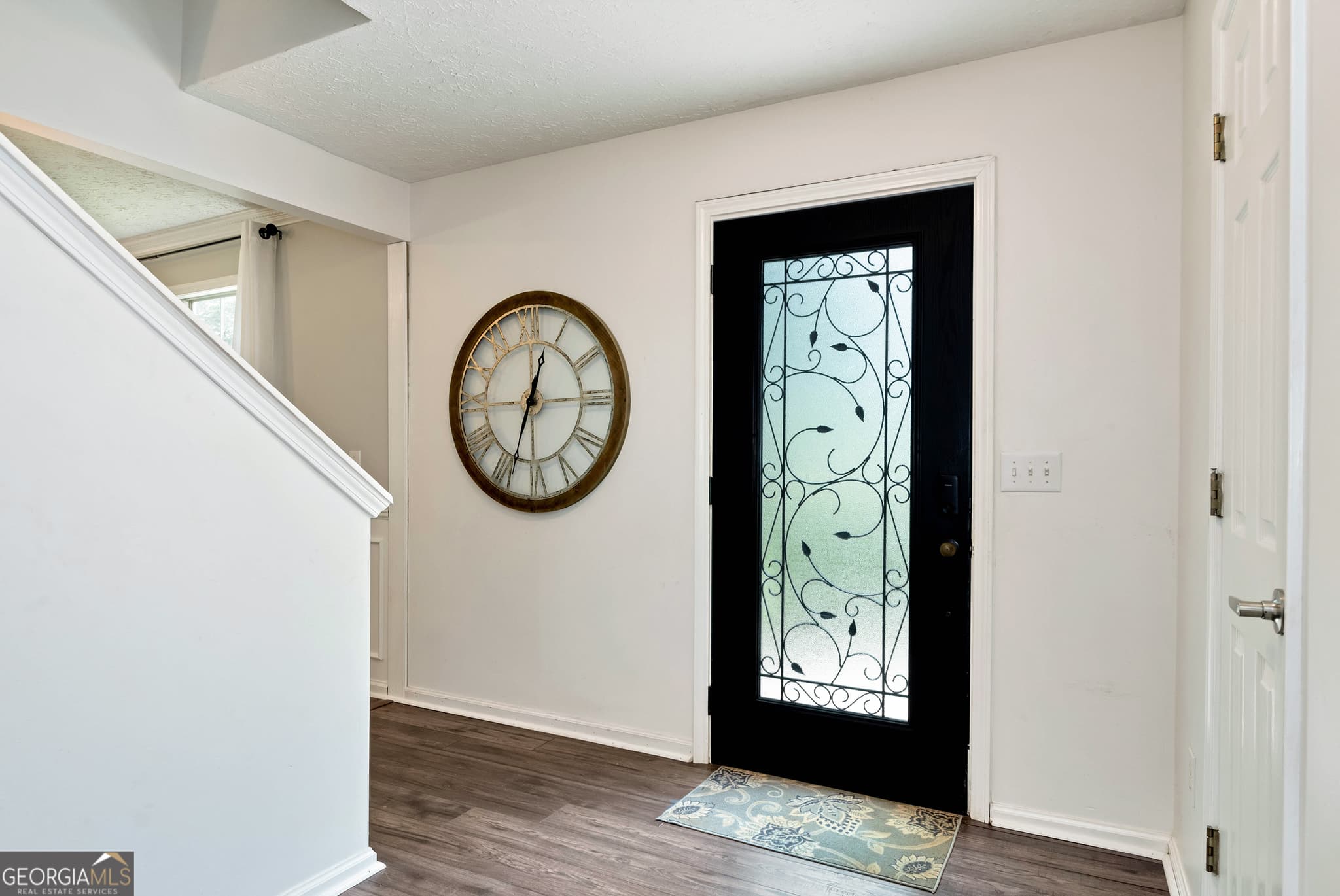 4 bedroom, 2.5 bathroom, 2,152 sq ft single family residence for sale at 4205 Ridgebrook Bend, Cumming, GA 30028 — photo 3