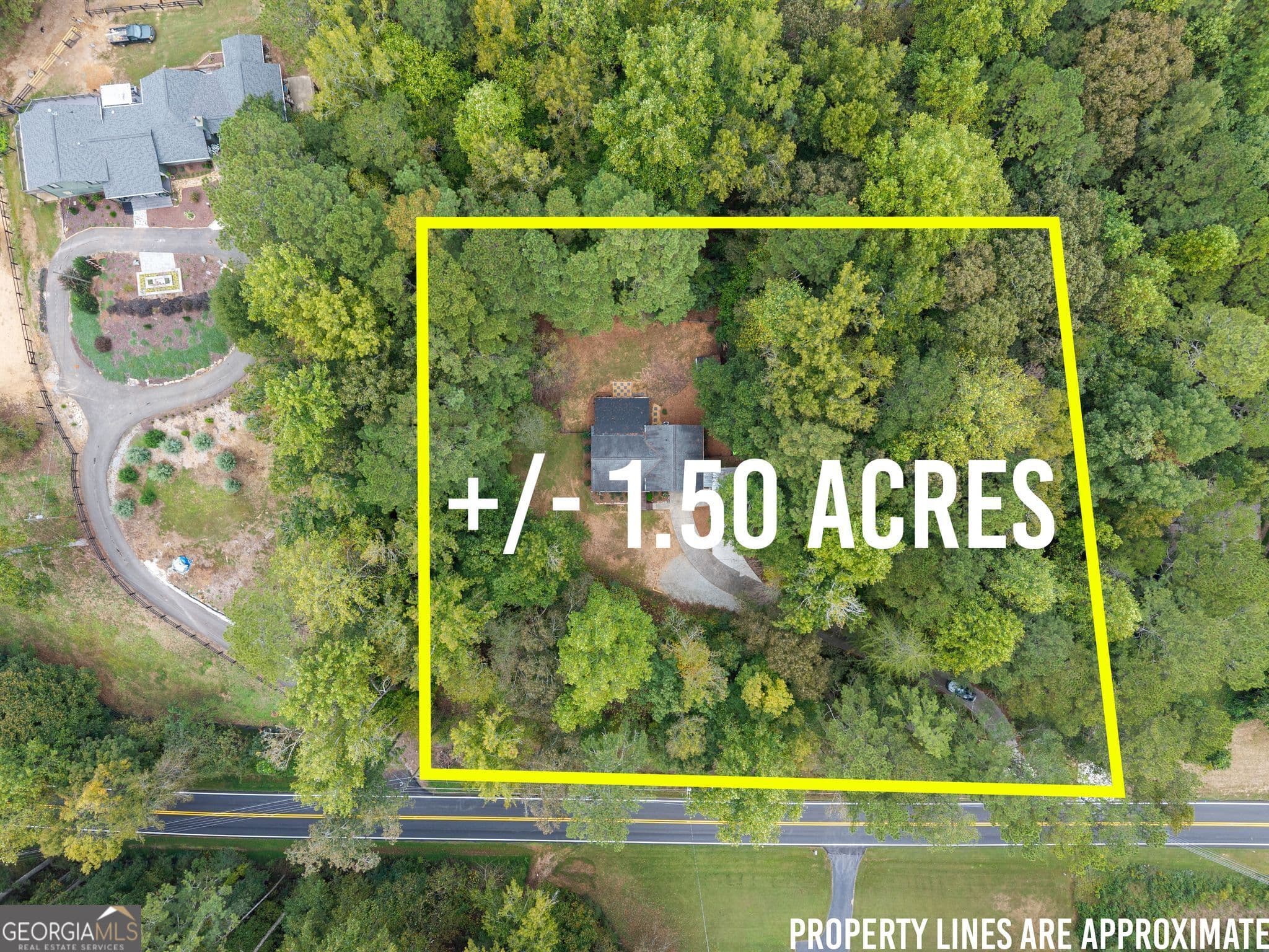 3 bedroom, 2 bathroom, 1,657 sq ft single family residence for sale at 6804 Union Hill Road, Canton, GA 30115 — photo 7