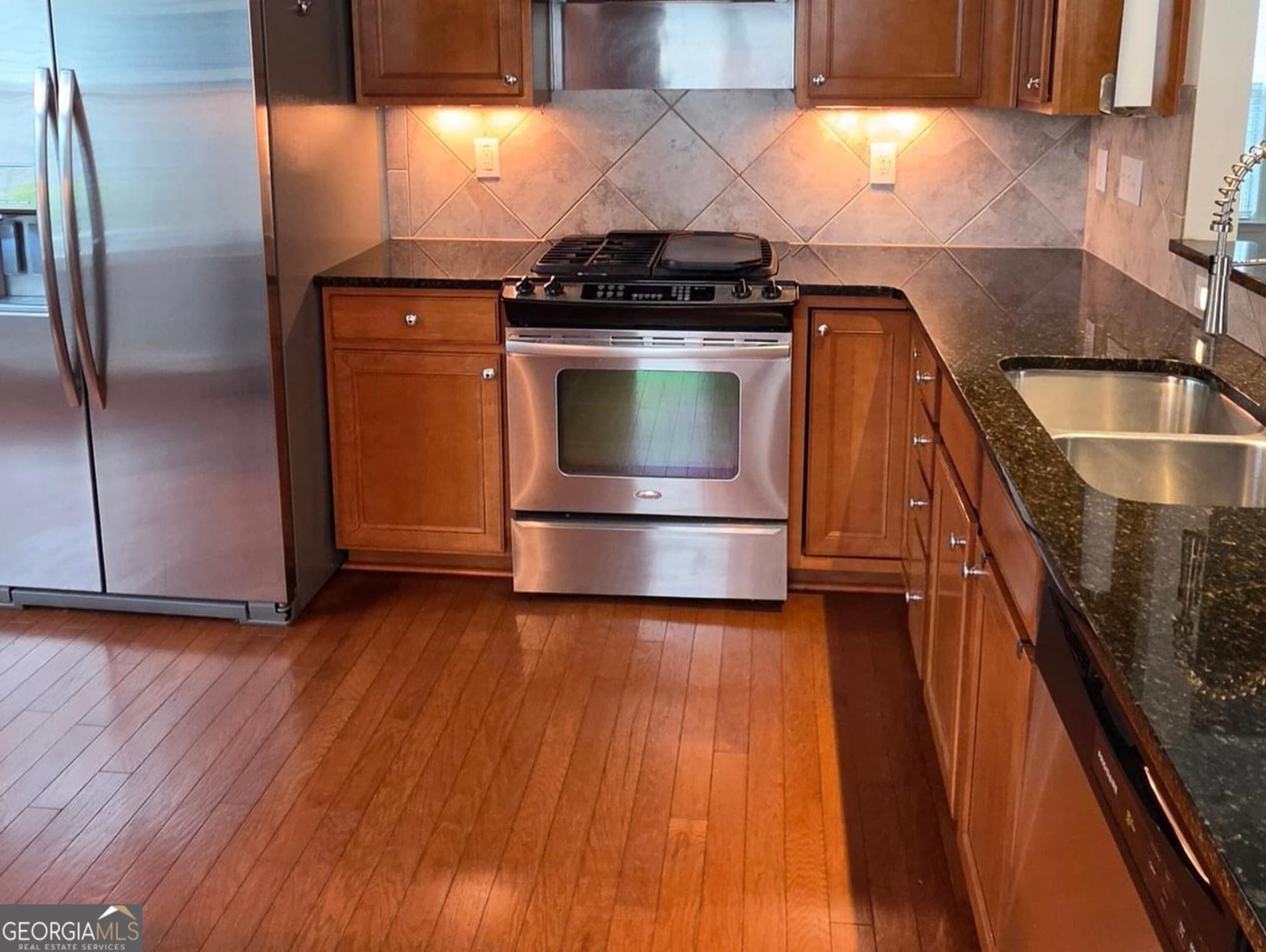 3 bedroom, 2 bathroom, 1,419 sq ft single family residence for sale at 151 Begonia Court, Griffin, GA 30223 — photo 5