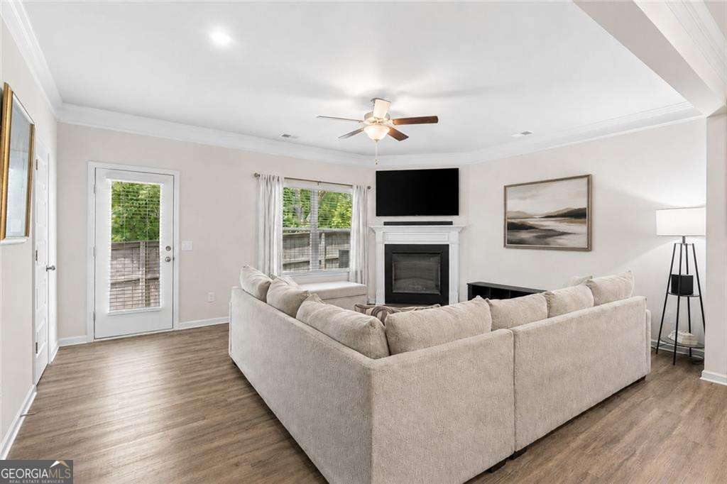 3 bedroom, 2.5 bathroom townhouse for sale at 364 Crider Court, Woodstock, GA 30188 — photo 10
