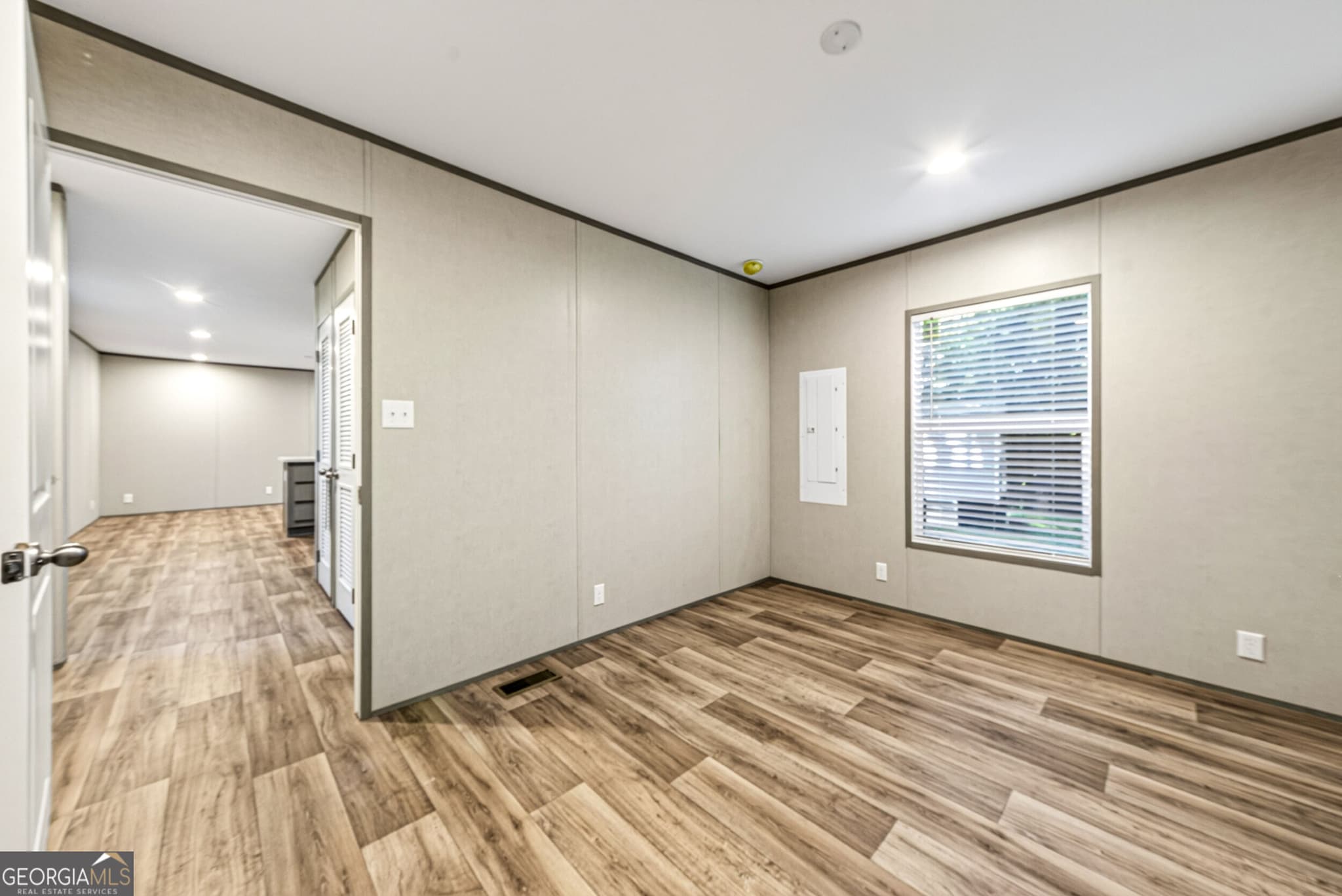 2 bedroom, 1 bathroom, 877 sq ft manufactured home,single family residence for sale at 61 Bennys Drive, Cleveland, GA 30528 — photo 10