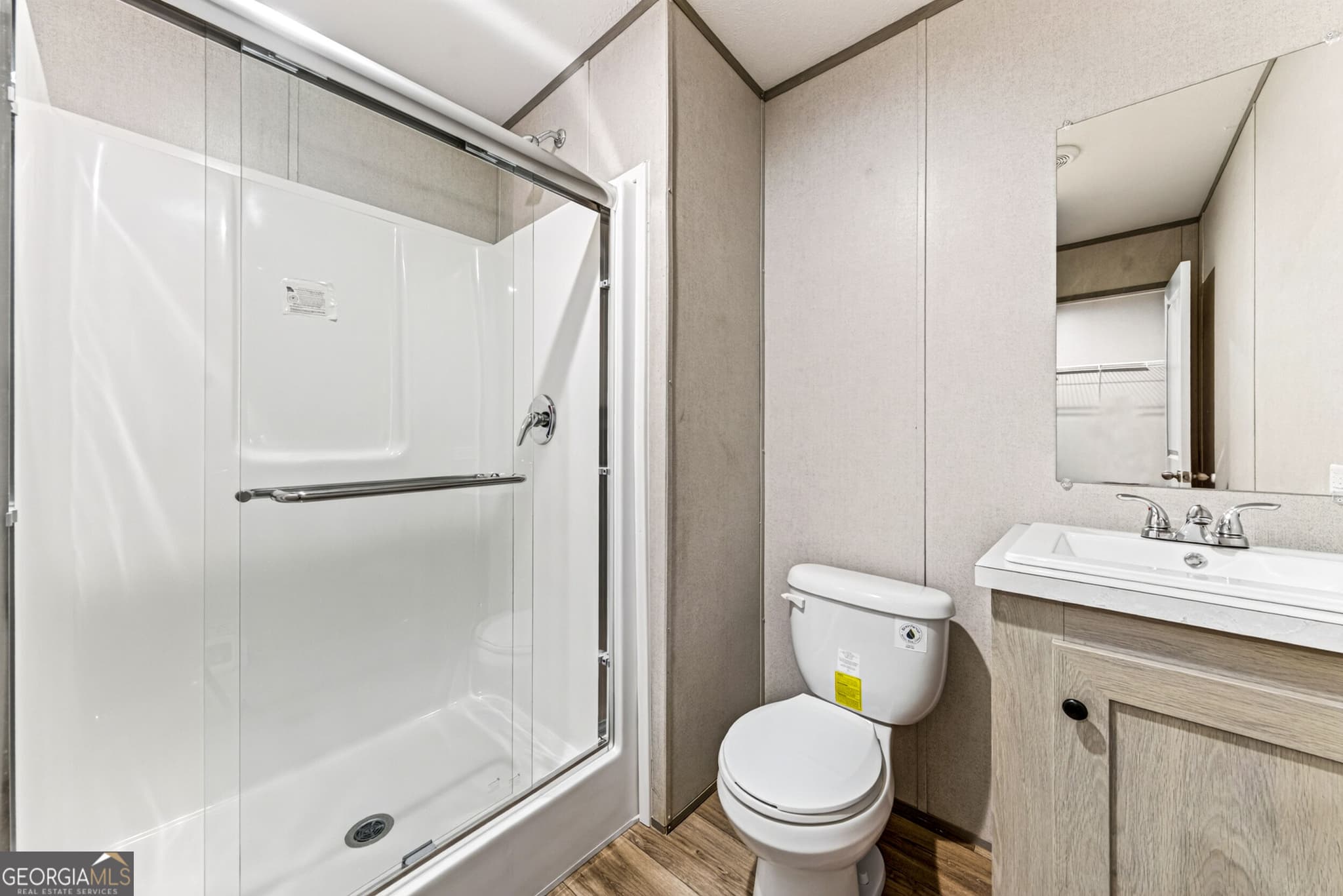 2 bedroom, 1 bathroom, 877 sq ft manufactured home,single family residence for sale at 61 Bennys Drive, Cleveland, GA 30528 — photo 8