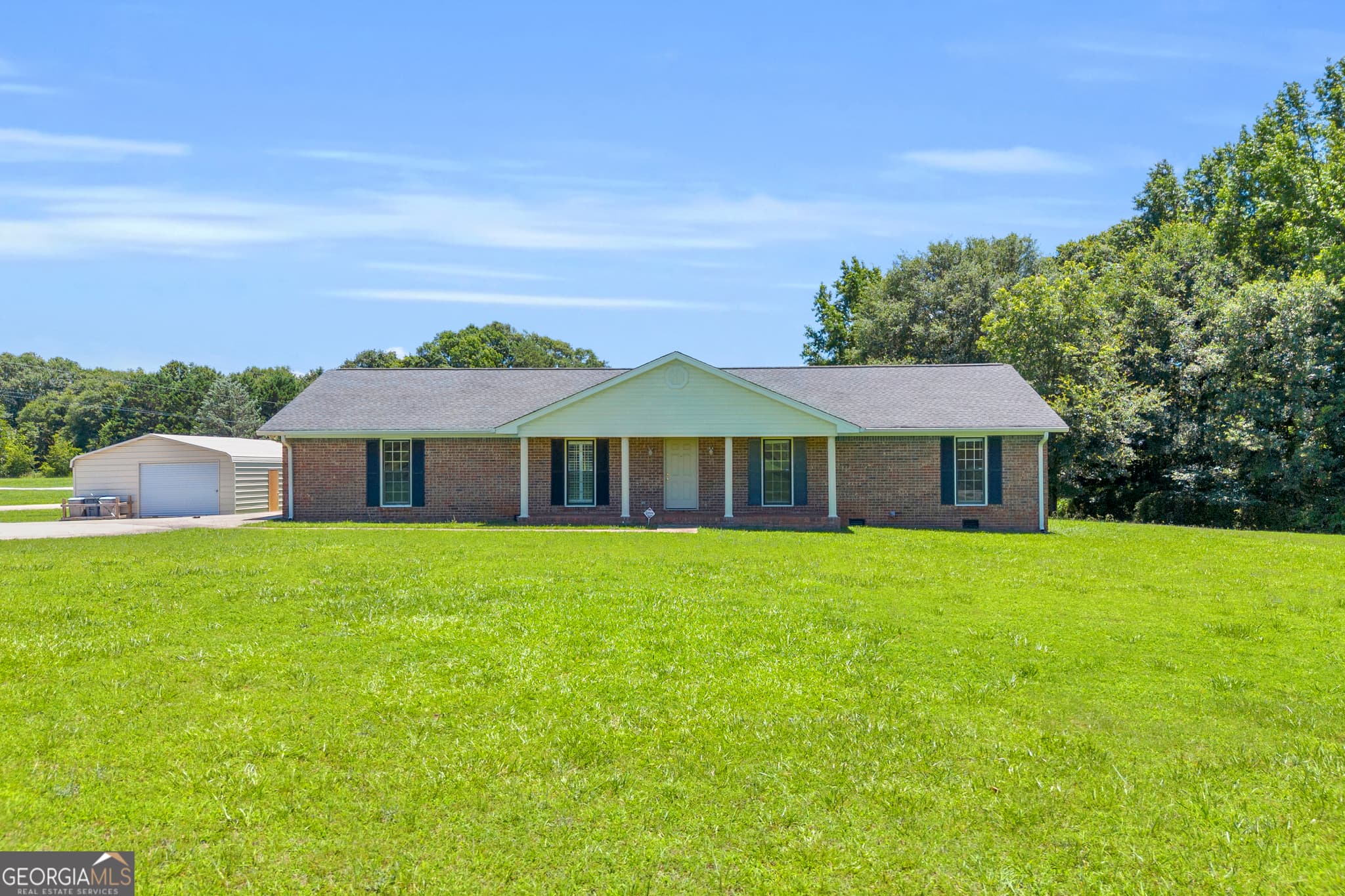 3 bedroom, 2.5 bathroom, 1,879 sq ft single family residence sold at 167 McCarty Dodd Road, Colbert, GA 30628