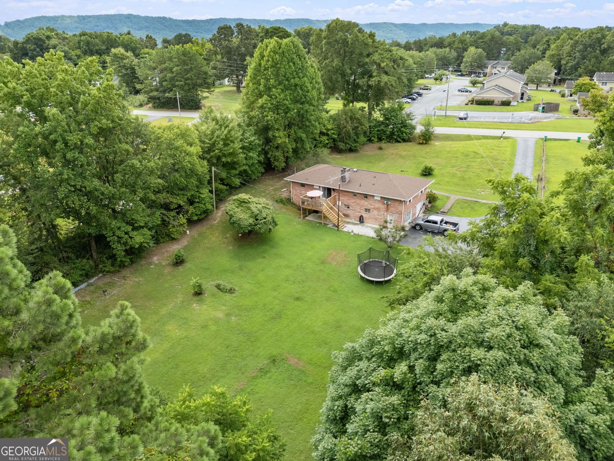 3 bedroom, 3 bathroom, 1,644 sq ft single family residence for sale at 618 Boynton Drive, Ringgold, GA 30736 — photo 3