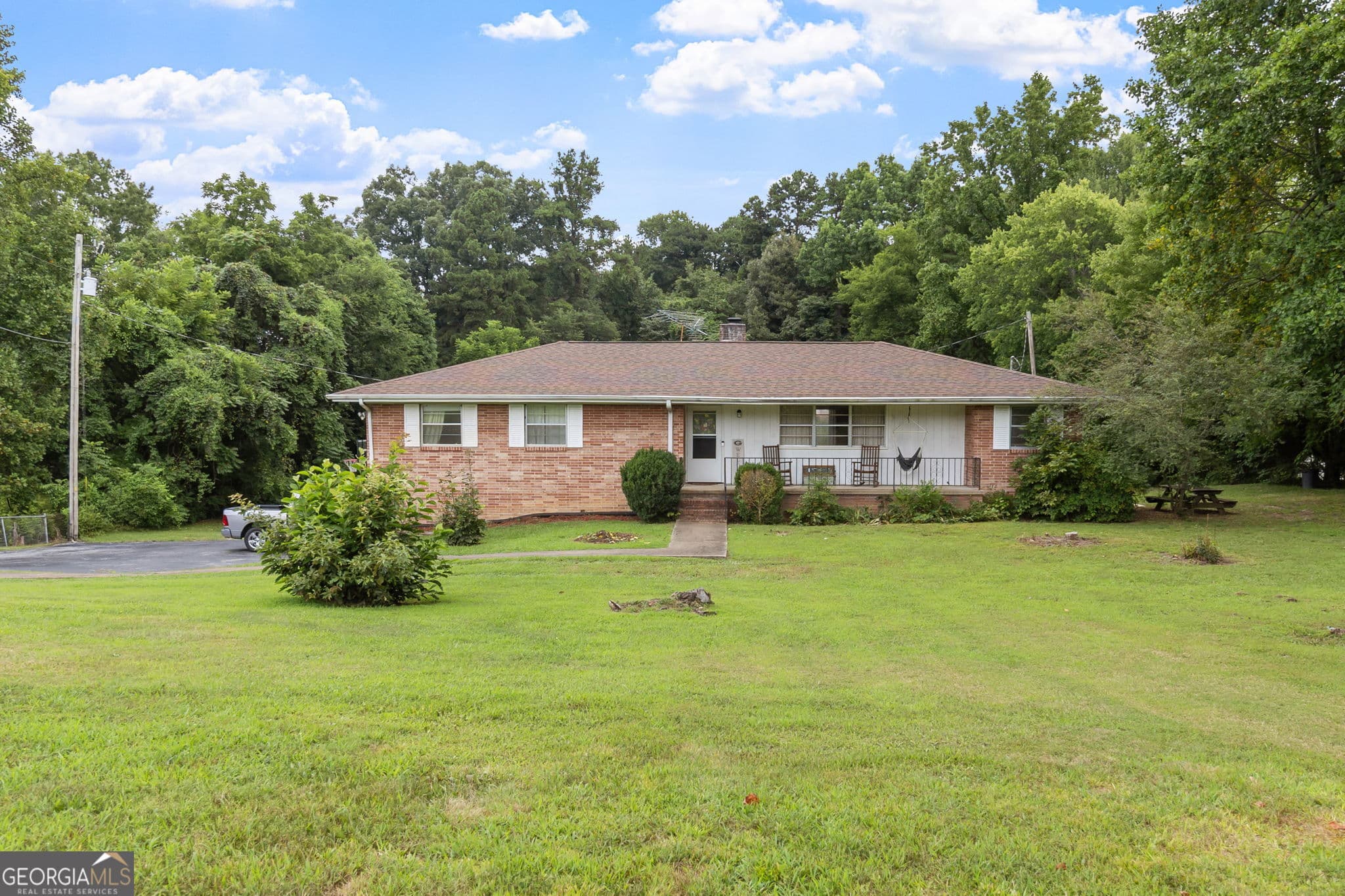 3 bedroom, 3 bathroom, 1,644 sq ft single family residence for sale at 618 Boynton Drive, Ringgold, GA 30736 — photo 1 of 29