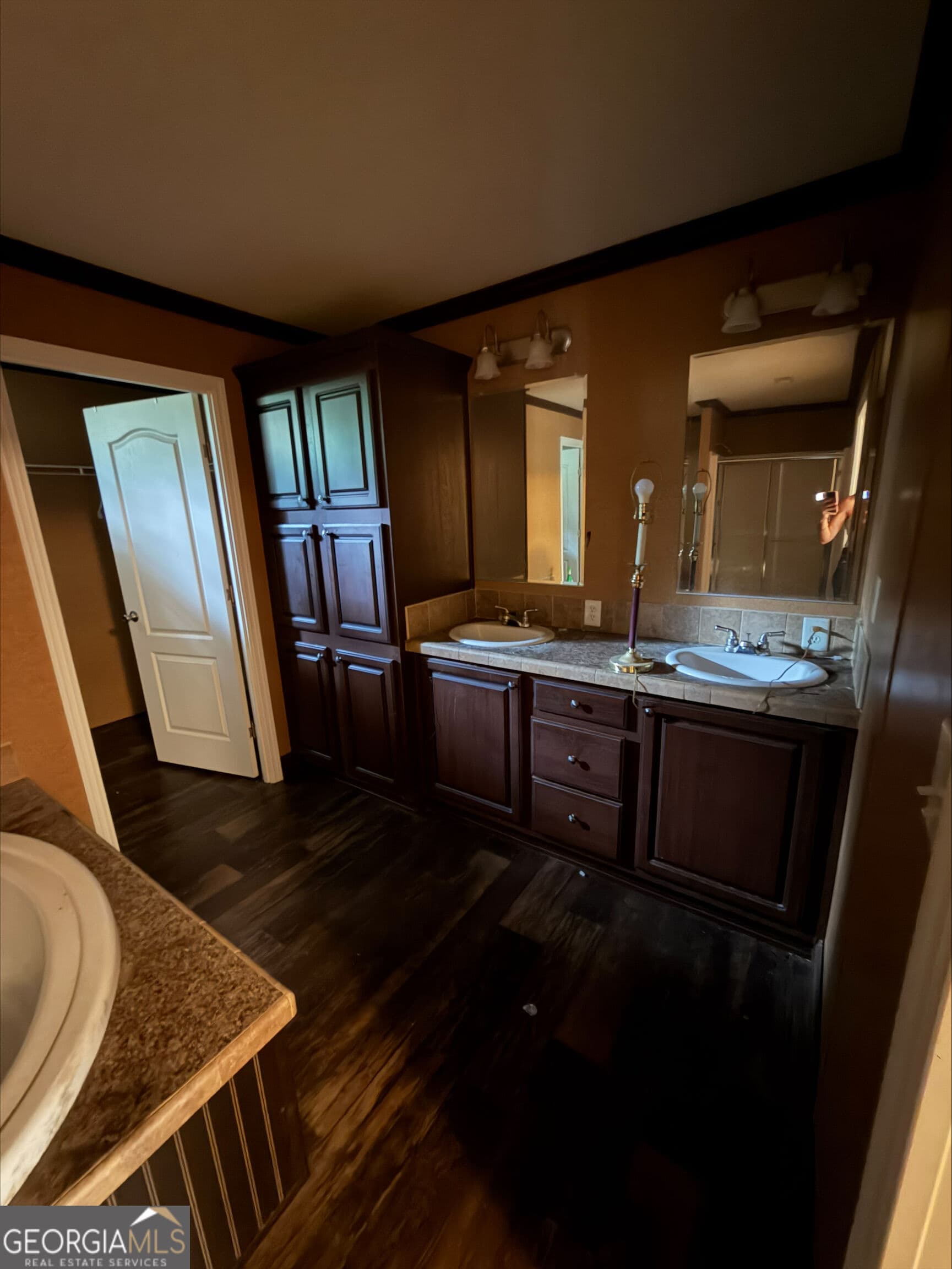 3 bedroom, 2 bathroom, 2,048 sq ft manufactured home,single family residence for sale at 124 Tanglewood Drive, Albany, GA 31705 — photo 5