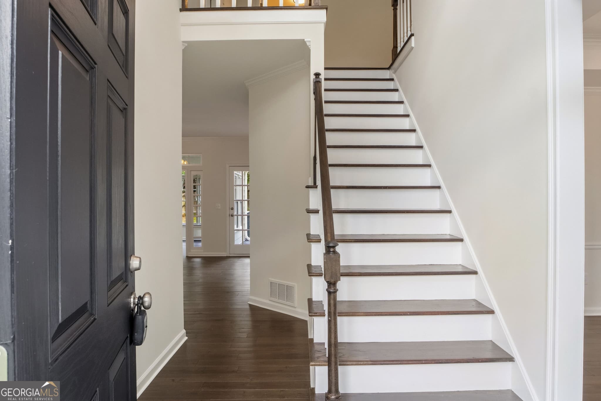 5 bedroom, 2.5 bathroom single family residence for sale at 180 Shyrewood Drive, Lawrenceville, GA 30043 — photo 3