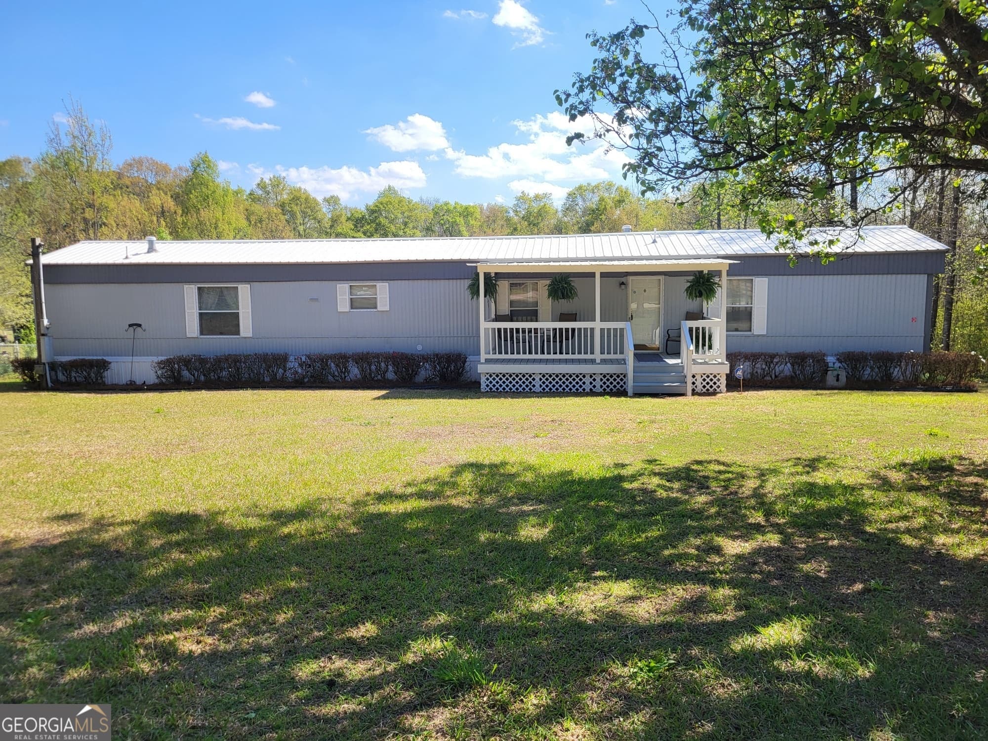3 bedroom, 2 bathroom manufactured home,single family residence sold at 1075 County Rd 502, Valley, AL 36854