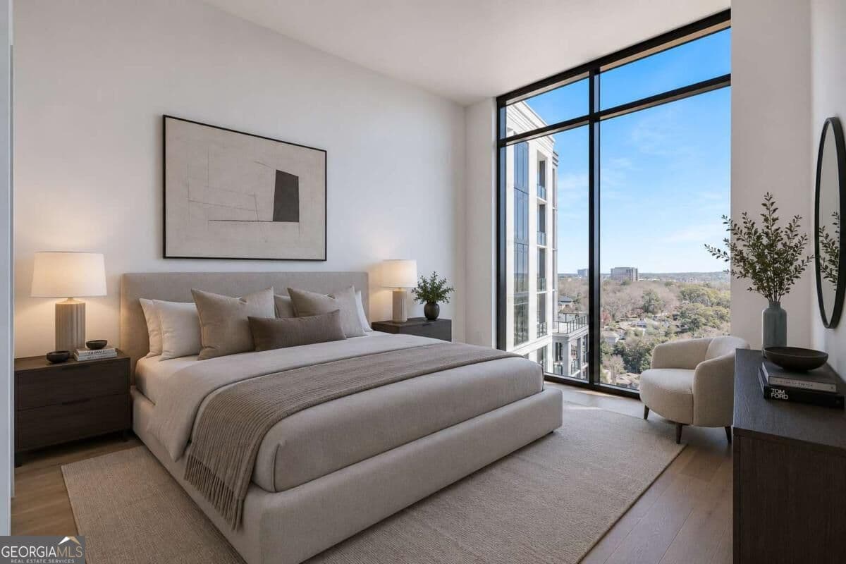 3 bedroom, 3.5 bathroom, 2,985 sq ft condominium for sale at 2425 Peachtree Road 1605, Atlanta, GA 30305 — photo 5