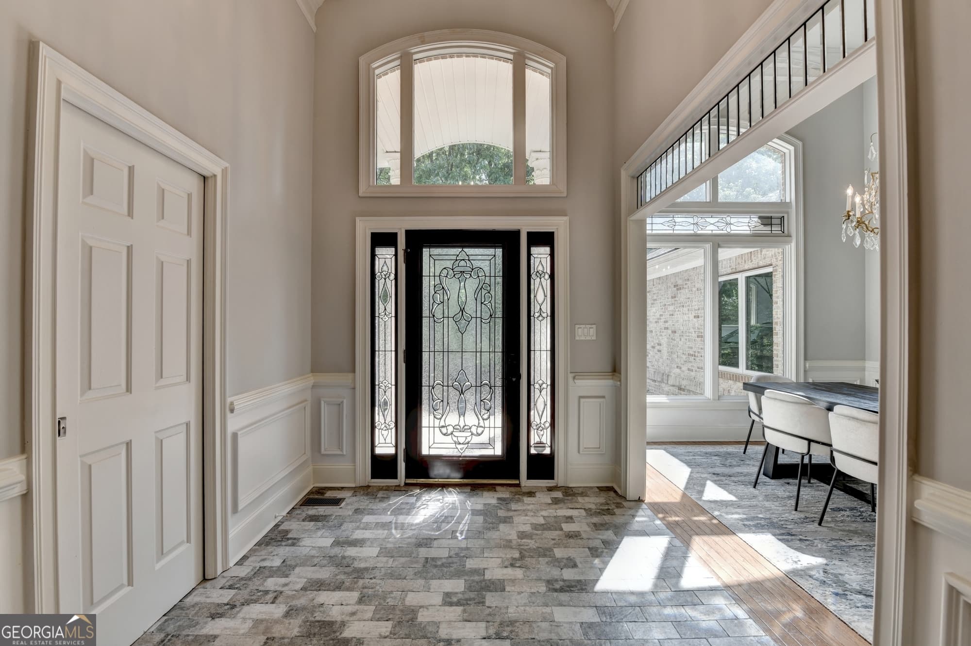 3 bedroom, 3.5 bathroom, 6,130 sq ft single family residence for sale at 6640 Shady Grove Road, Cumming, GA 30041 — photo 8