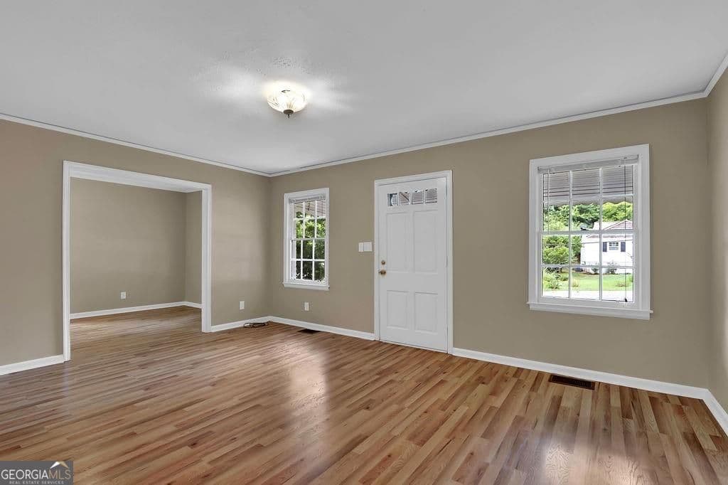 3 bedroom, 1 bathroom, 1,170 sq ft single family residence for sale at 1329 Blanche Drive, Marietta, GA 30067 — photo 5