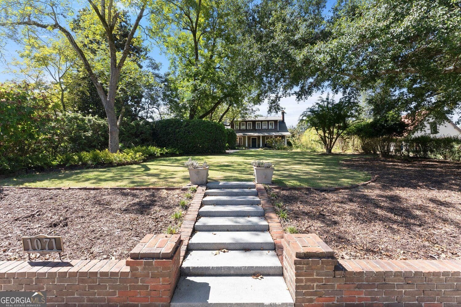 5 bedroom, 3.5 bathroom, 4,059 sq ft single family residence for sale at 1071 Green Street Circle, Gainesville, GA 30501 — photo 7
