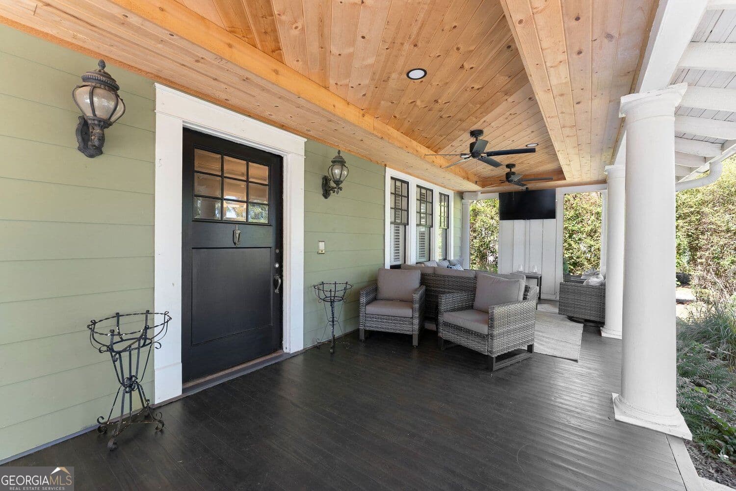 5 bedroom, 3.5 bathroom, 4,059 sq ft single family residence for sale at 1071 Green Street Circle, Gainesville, GA 30501 — photo 9