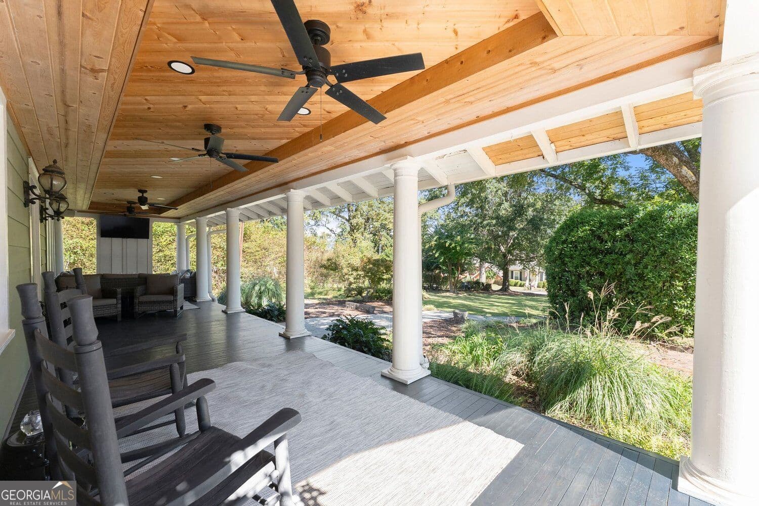 5 bedroom, 3.5 bathroom, 4,059 sq ft single family residence for sale at 1071 Green Street Circle, Gainesville, GA 30501 — photo 10
