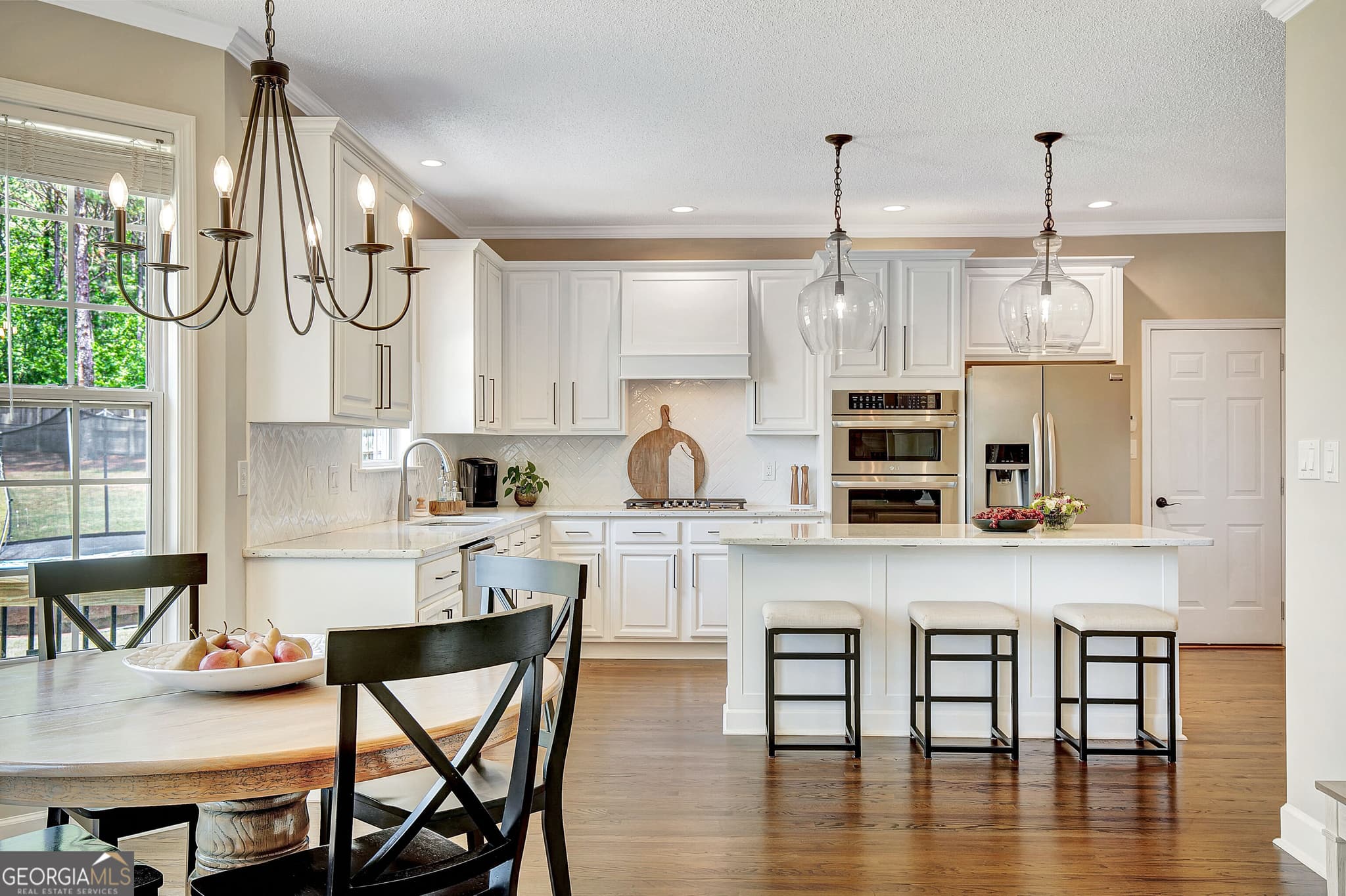 5 bedroom, 3.5 bathroom, 2,987 sq ft single family residence for sale at 305 Mary Delores Court, Senoia, GA 30276 — photo 2