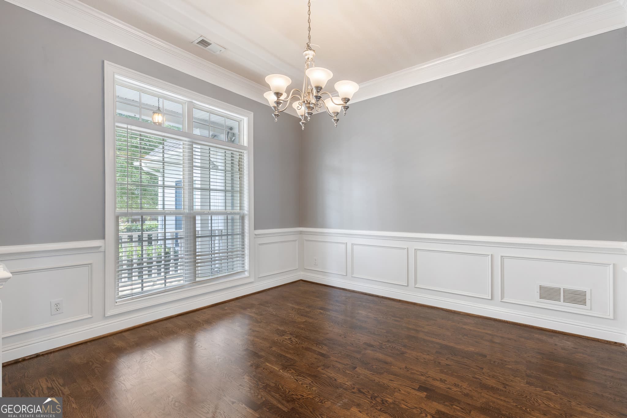 4 bedroom, 3 bathroom, 2,467 sq ft single family residence for sale at 155 Rose Creek Drive, Covington, GA 30014 — photo 8