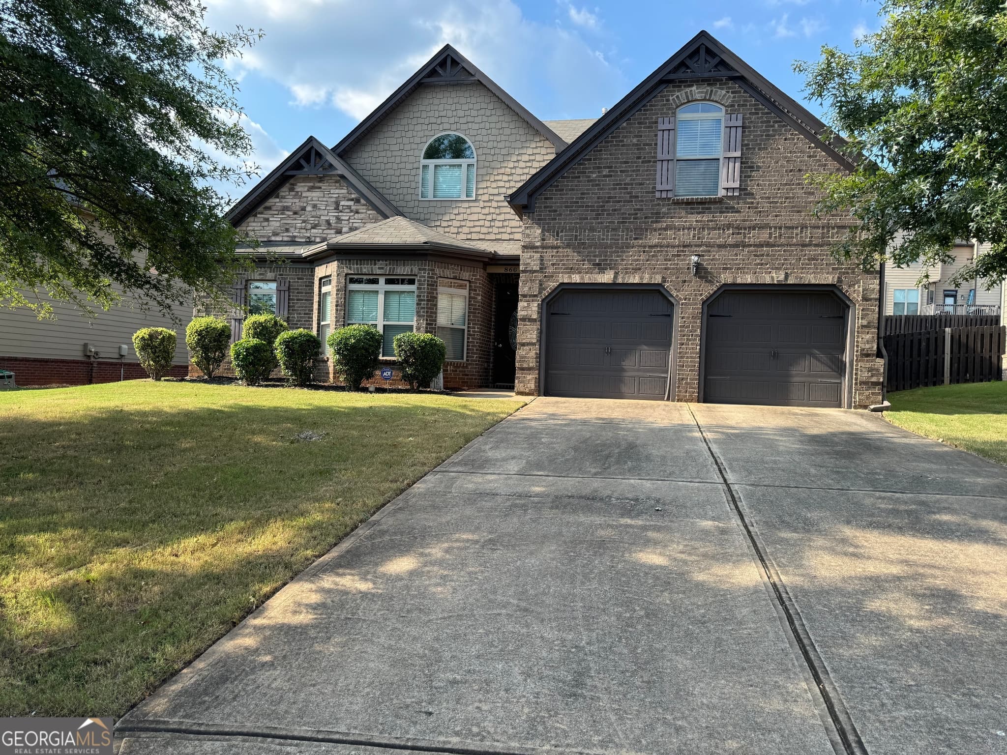 4 bedroom, 3.5 bathroom, 2,910 sq ft single family residence for sale at 860 Nevis Way, Mcdonough, GA 30253 — photo 1 of 8