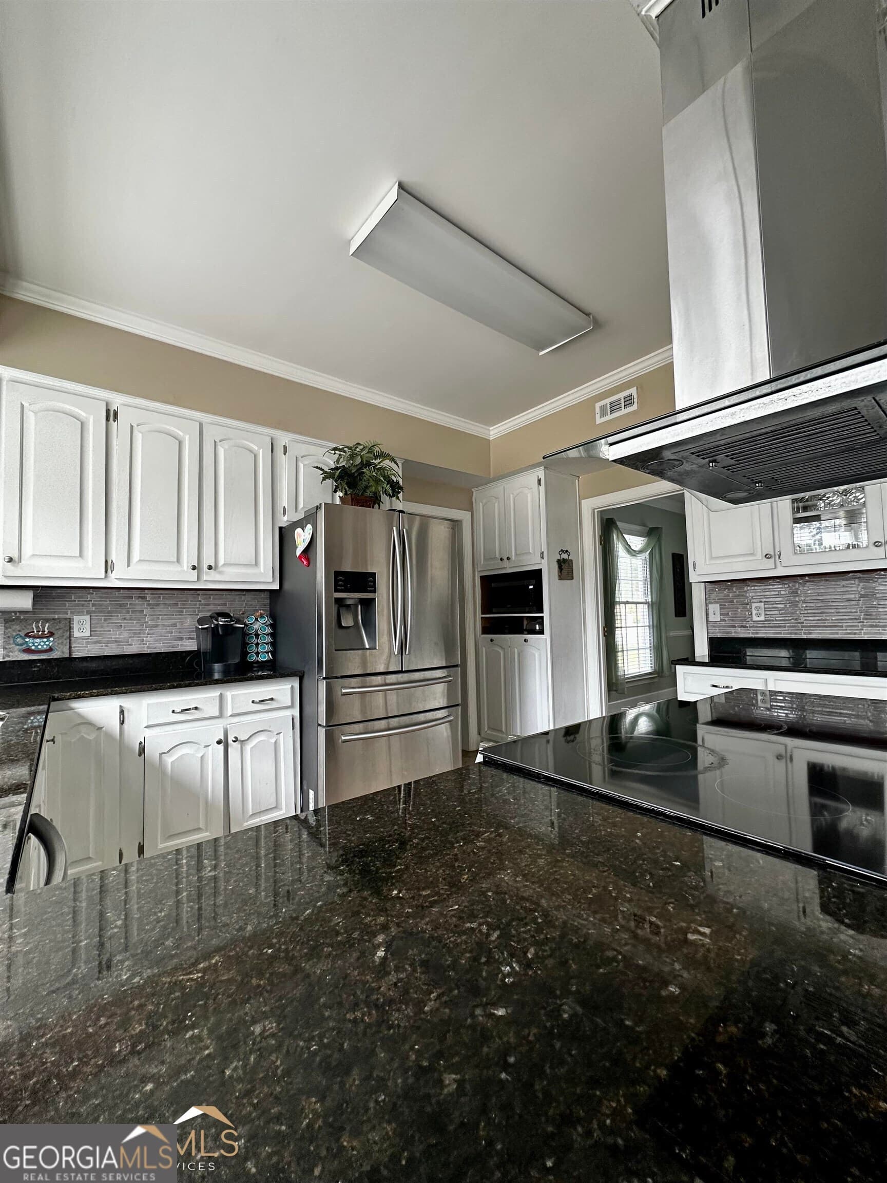 3 bedroom, 2.5 bathroom, 3,083 sq ft single family residence for sale at 100 Cheek Drive, Dublin, GA 31021 — photo 6