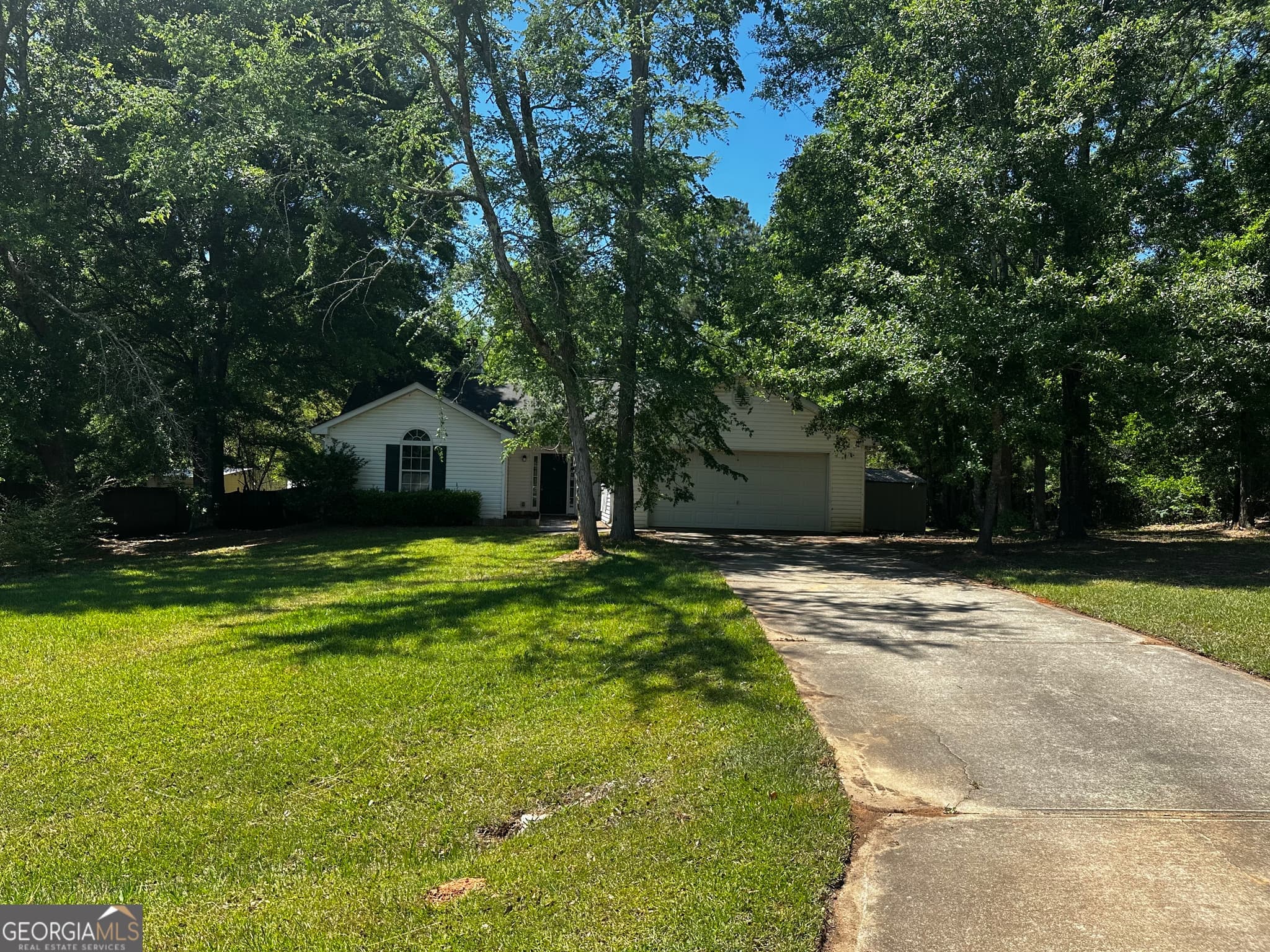 4 bedroom, 2 bathroom, 1,538 sq ft single family residence sold at 105 Pear Tree Court, Eatonton, GA 31024