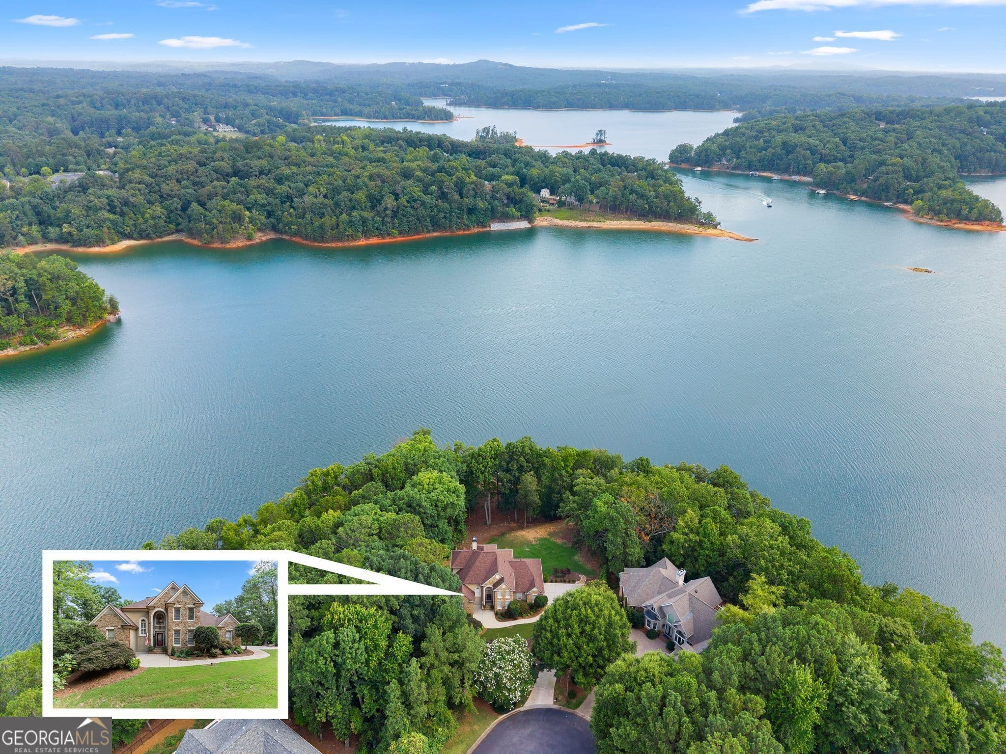 5 bedroom, 5 bathroom, 7,272 sq ft single family residence for sale at 2819 Point Overlook, Gainesville, GA 30501 — photo 4