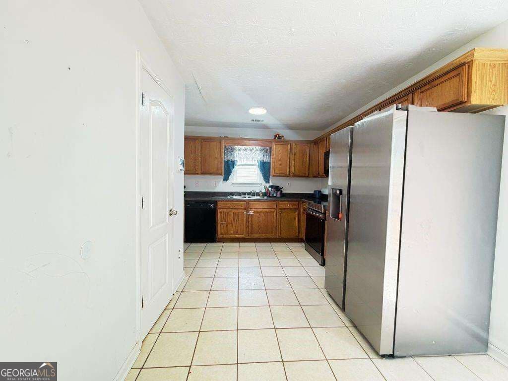 3 bedroom, 2.5 bathroom single family residence for sale at 3830 Alderwoods Drive, Jonesboro, GA 30236 — photo 5