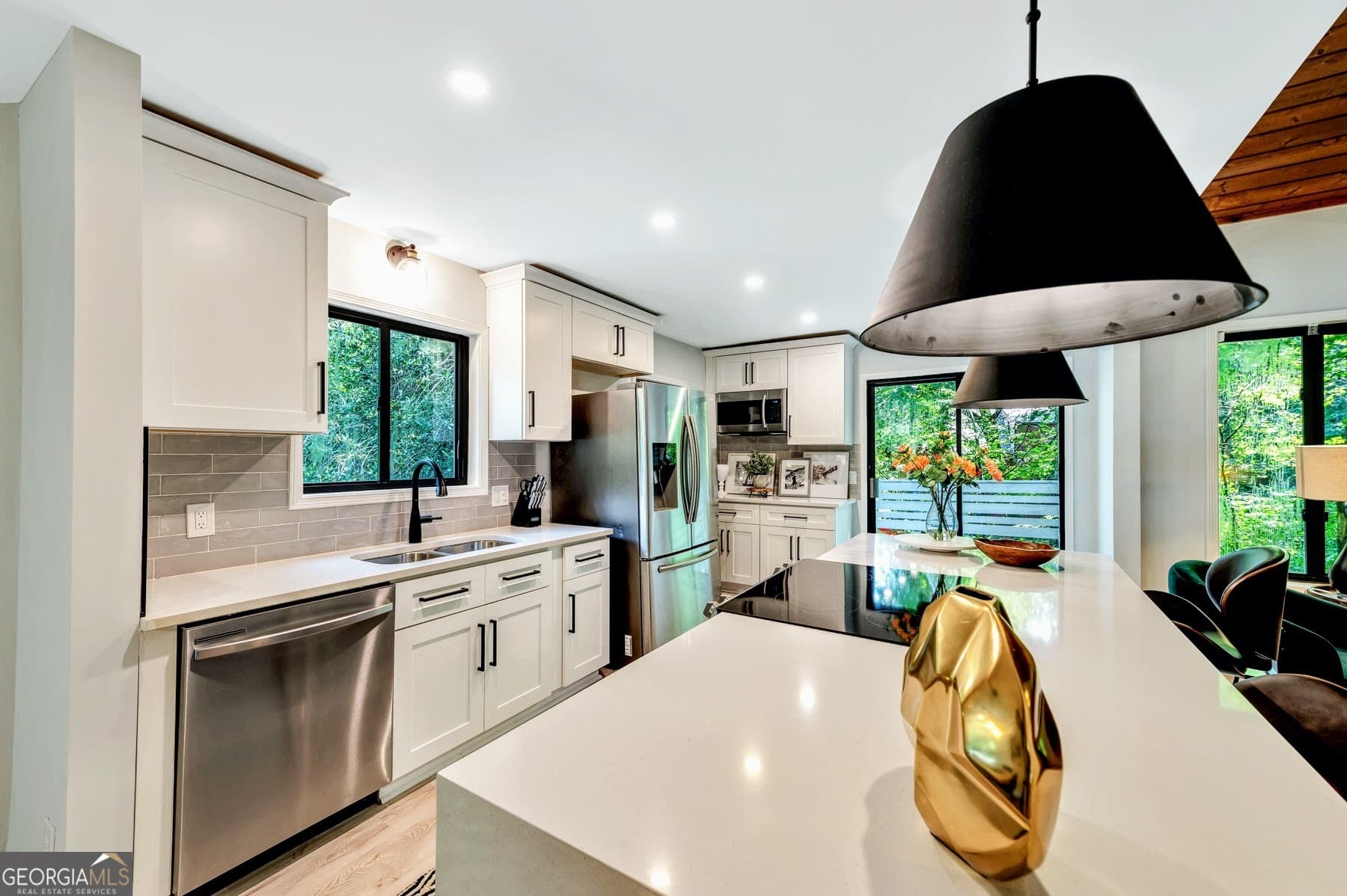 4 bedroom, 3 bathroom, 2,416 sq ft single family residence for rent at 3870 Northpoint Drive, Marietta, GA 30062 for $6,800 a month — photo 9